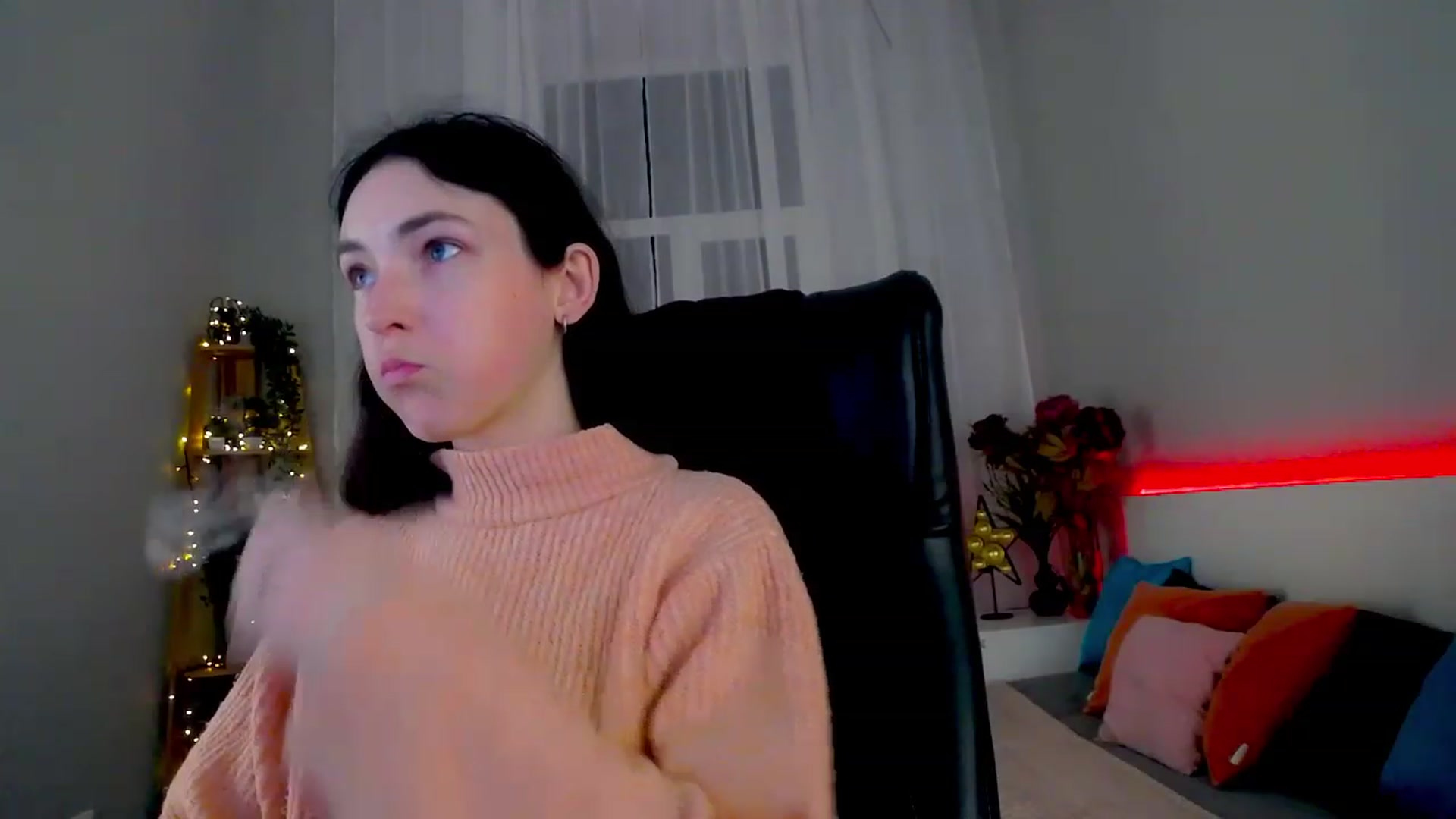 Gallery image thumbnail from KattySteal's myfreecams stream on, 01/25/2023, 11:38 image 17 of 20