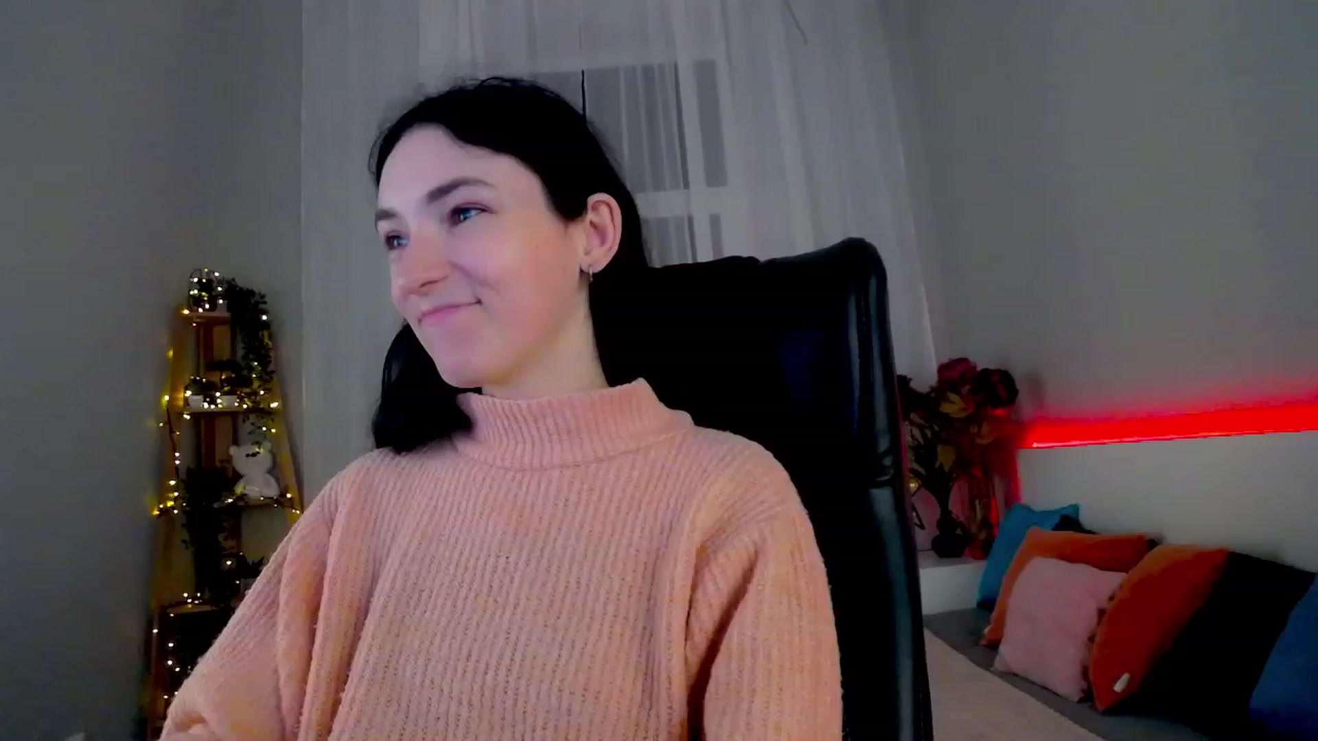 Gallery image thumbnail from KattySteal's myfreecams stream on, 01/25/2023, 11:38 image 9 of 20