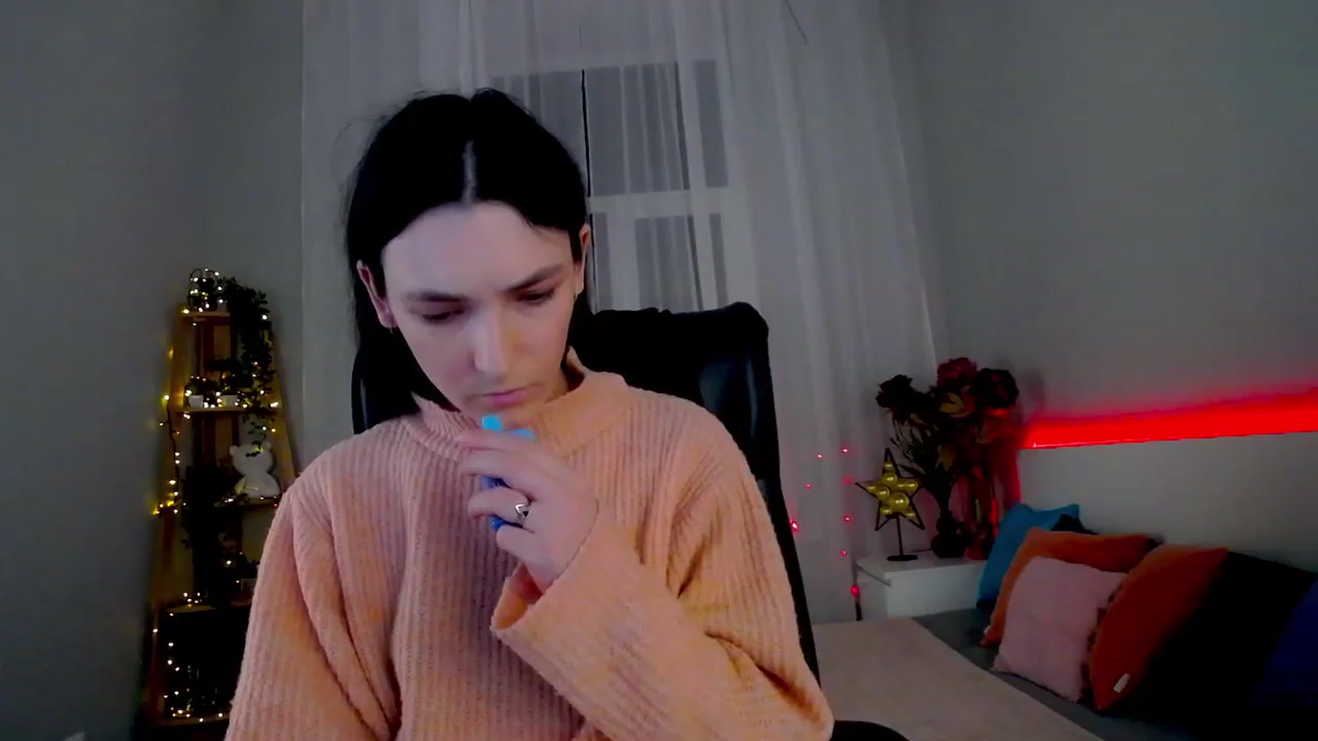 Gallery image thumbnail from KattySteal's myfreecams stream on, 01/25/2023, 11:38 image 3 of 20