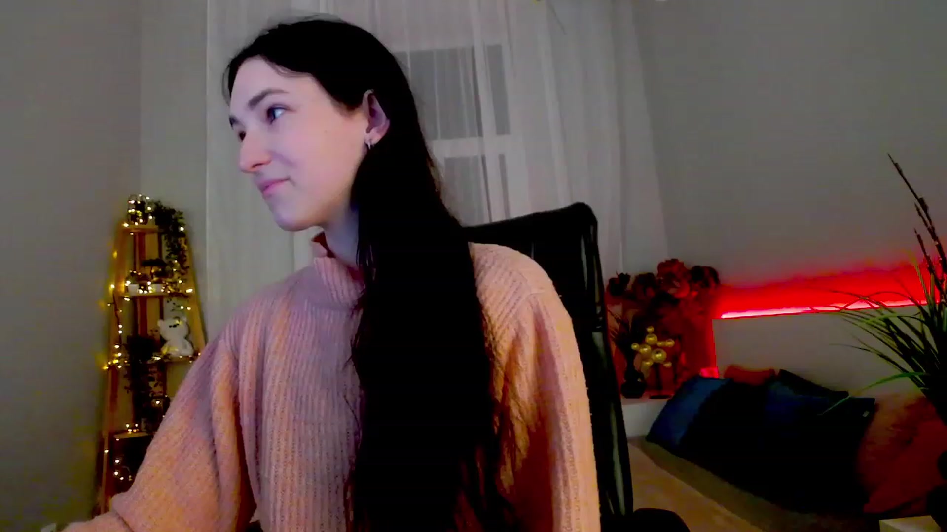 Gallery image thumbnail from KattySteal's myfreecams stream on, 01/27/2023, 13:13 image 3 of 20