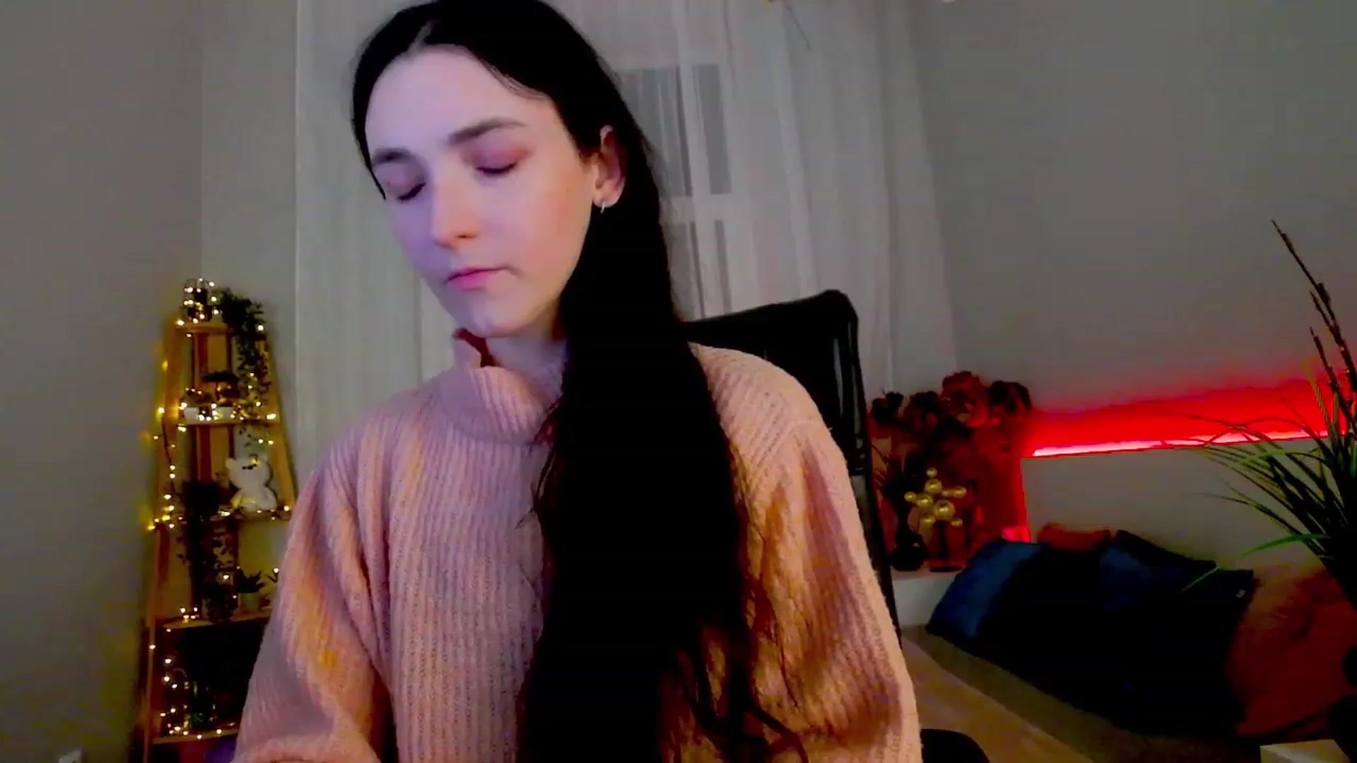 Gallery image thumbnail from KattySteal's myfreecams stream on, 01/27/2023, 13:13 image 6 of 20