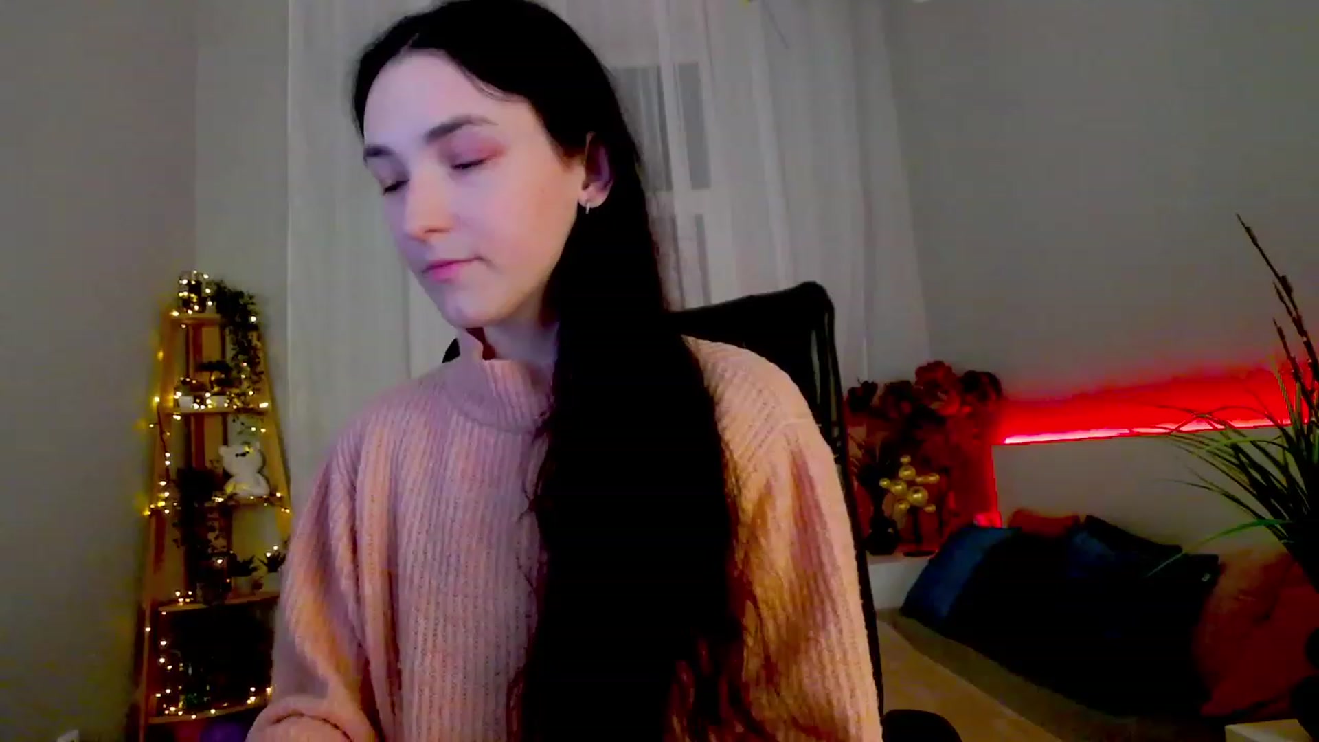 Gallery image thumbnail from KattySteal's myfreecams stream on, 01/27/2023, 13:13 image 15 of 20