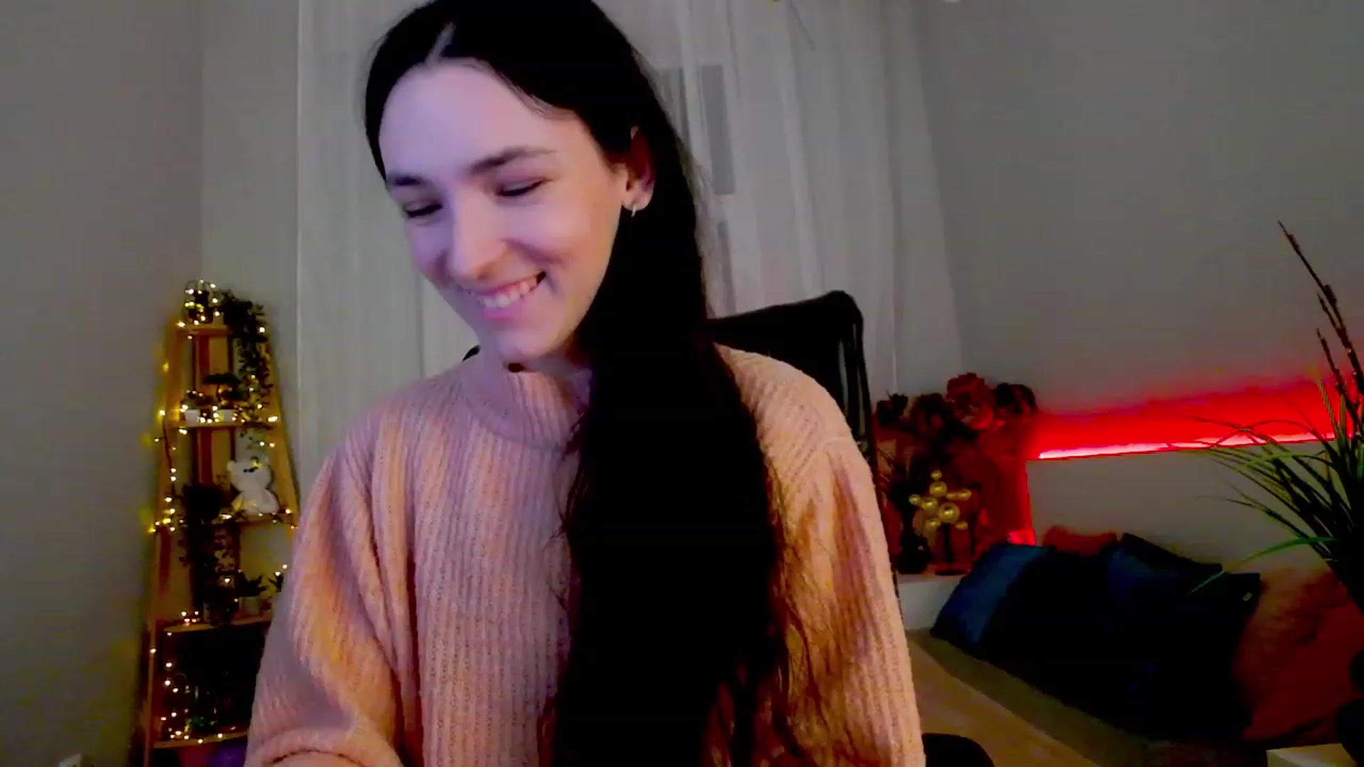 Gallery image thumbnail from KattySteal's myfreecams stream on, 01/27/2023, 13:13 image 13 of 20