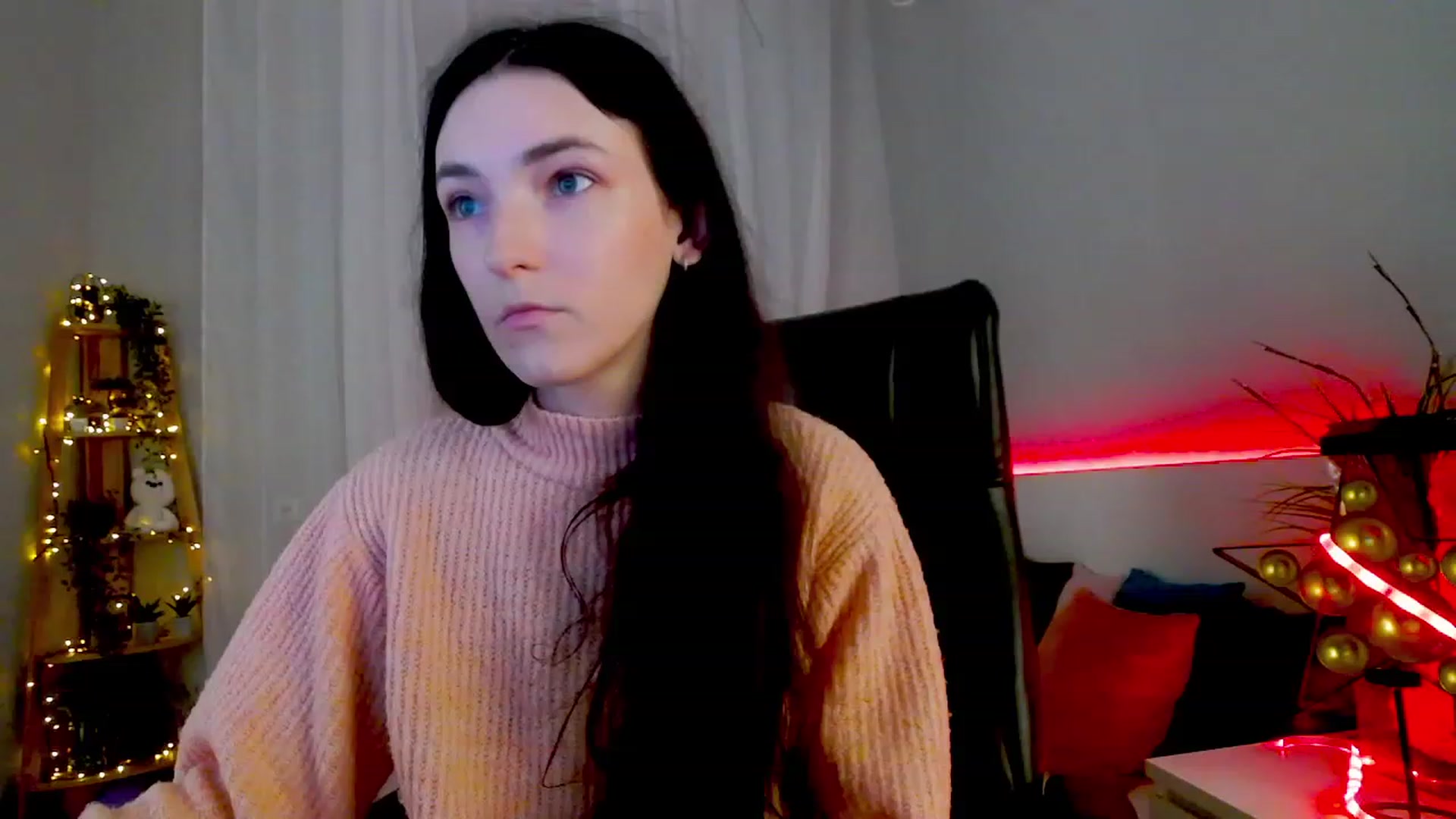 Gallery image thumbnail from KattySteal's myfreecams stream on, 01/28/2023, 11:59 image 4 of 20