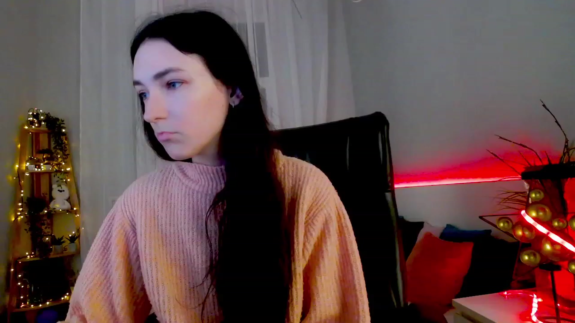 Gallery image thumbnail from KattySteal's myfreecams stream on, 01/28/2023, 11:59 image 1 of 20