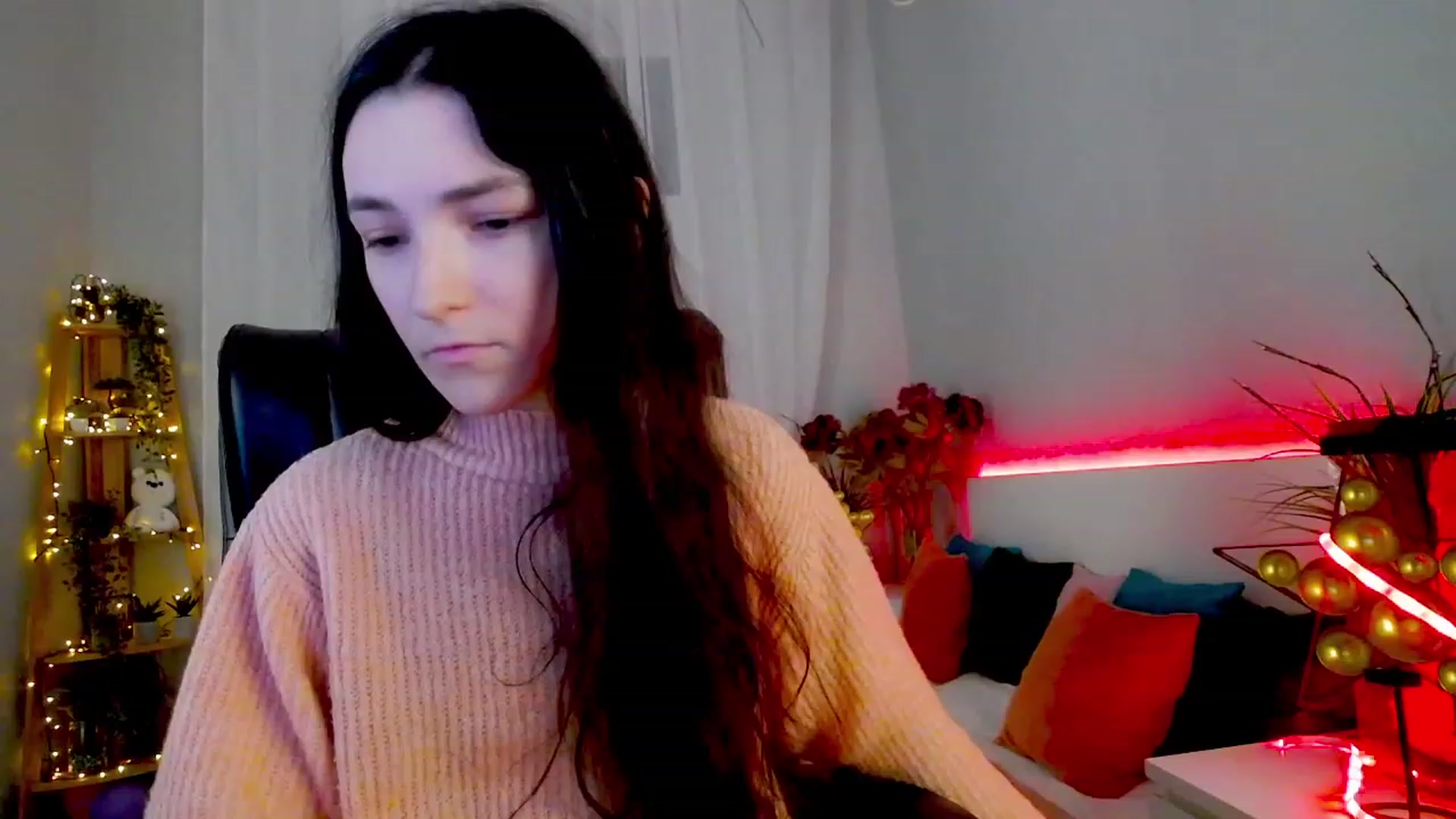 Gallery image thumbnail from KattySteal's myfreecams stream on, 01/28/2023, 11:59 image 18 of 20