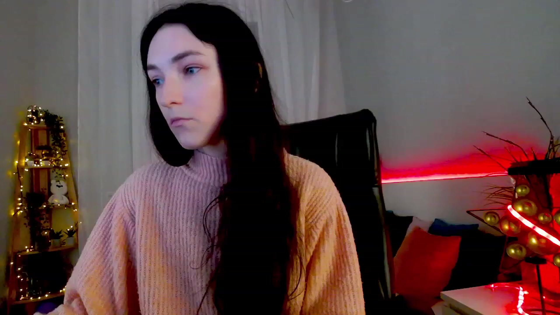 Gallery image thumbnail from KattySteal's myfreecams stream on, 01/28/2023, 11:59 image 10 of 20