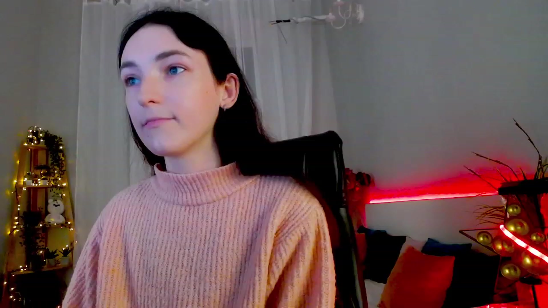 Gallery image thumbnail from KattySteal's myfreecams stream on, 01/28/2023, 13:00 image 18 of 20