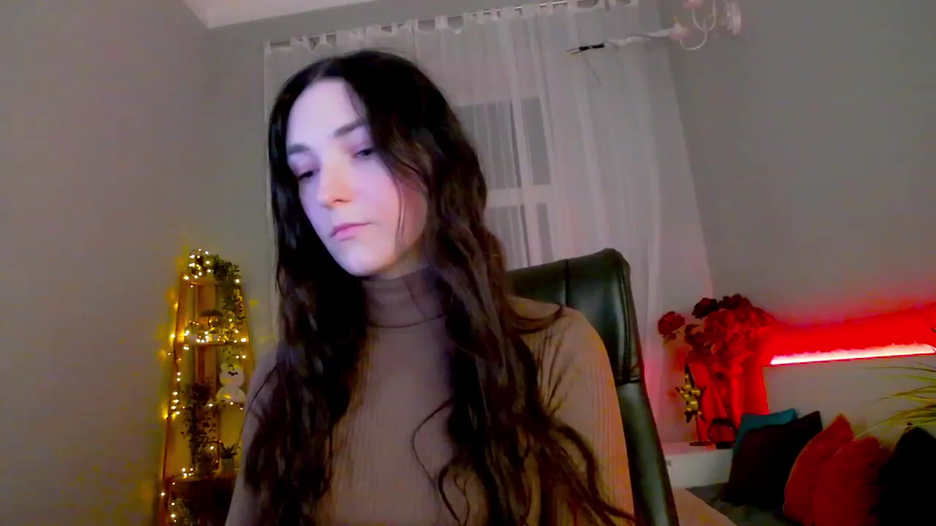 Gallery image thumbnail from KattySteal's myfreecams stream on, 01/30/2023, 10:36 image 6 of 20