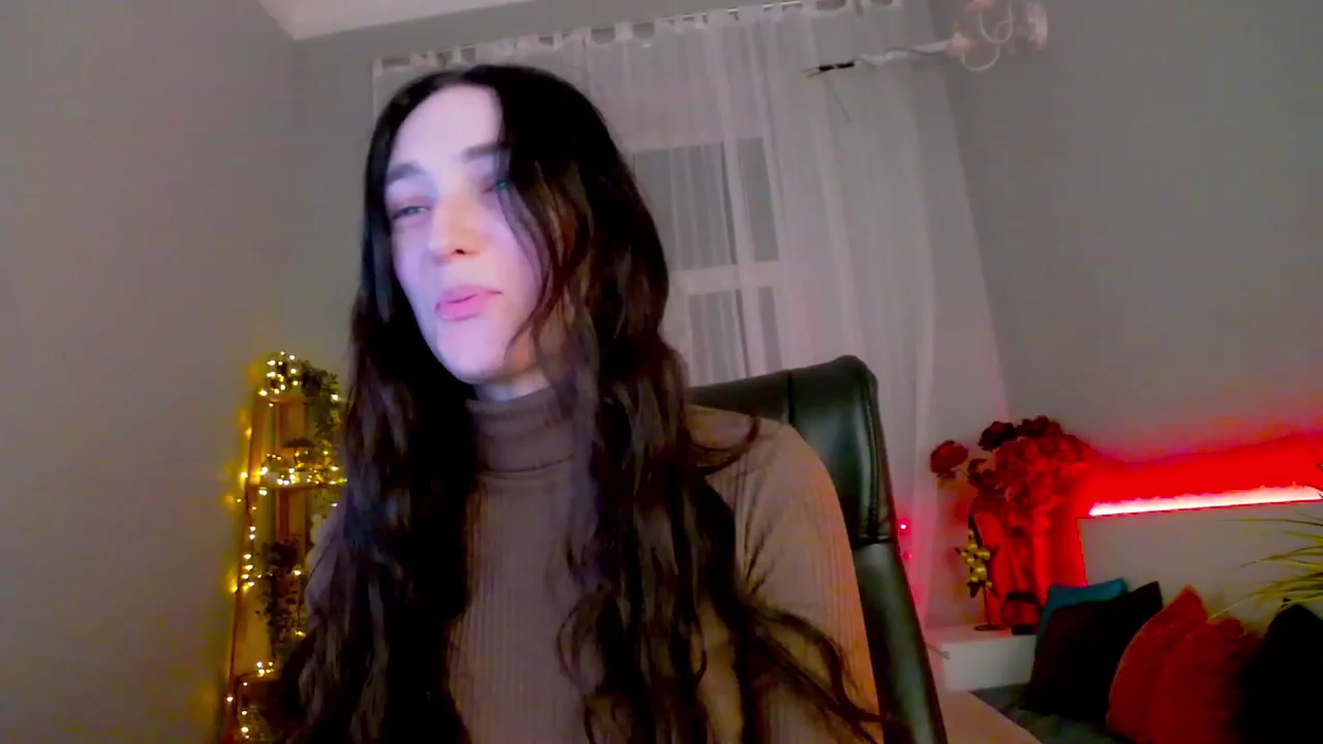 Gallery image thumbnail from KattySteal's myfreecams stream on, 01/30/2023, 10:36 image 4 of 20