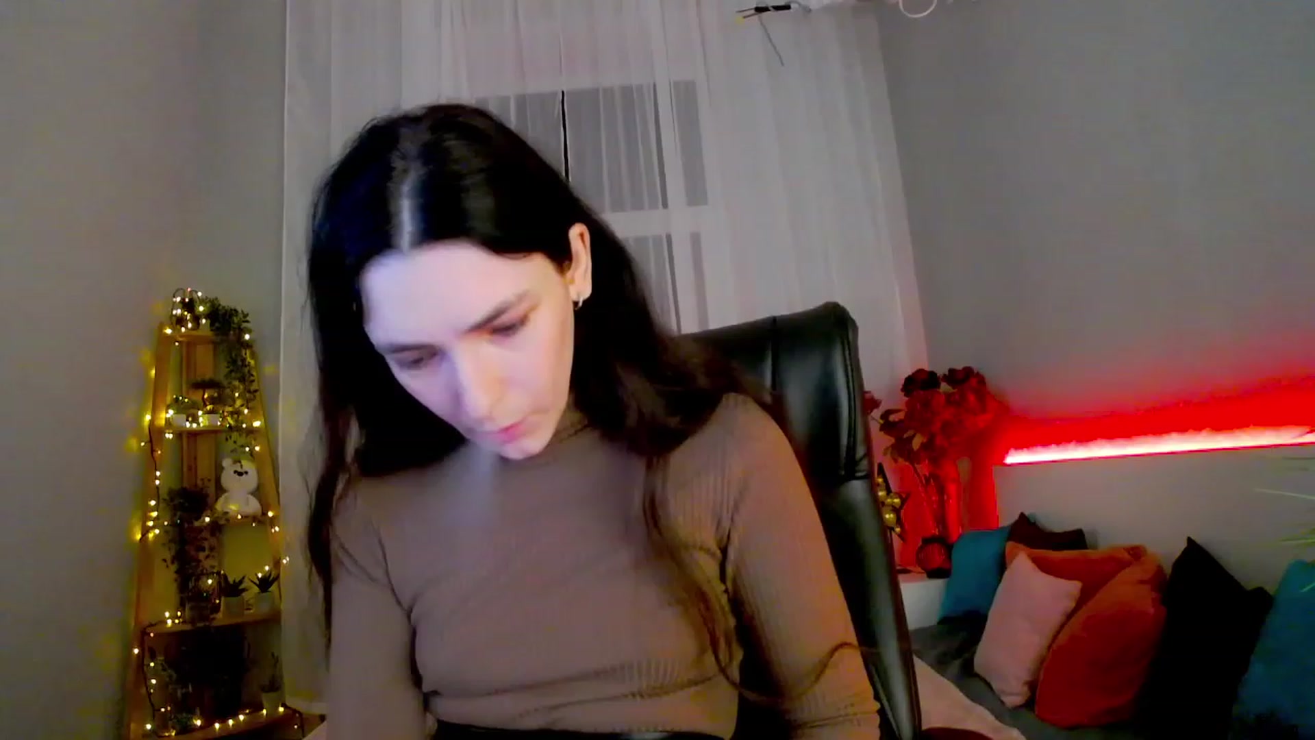 Gallery image thumbnail from KattySteal's myfreecams stream on, 01/31/2023, 11:14 image 20 of 20