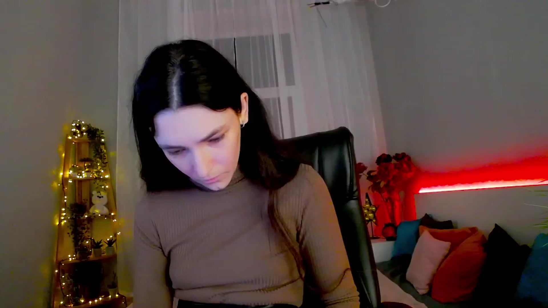 Gallery image thumbnail from KattySteal's myfreecams stream on, 01/31/2023, 11:14 image 17 of 20