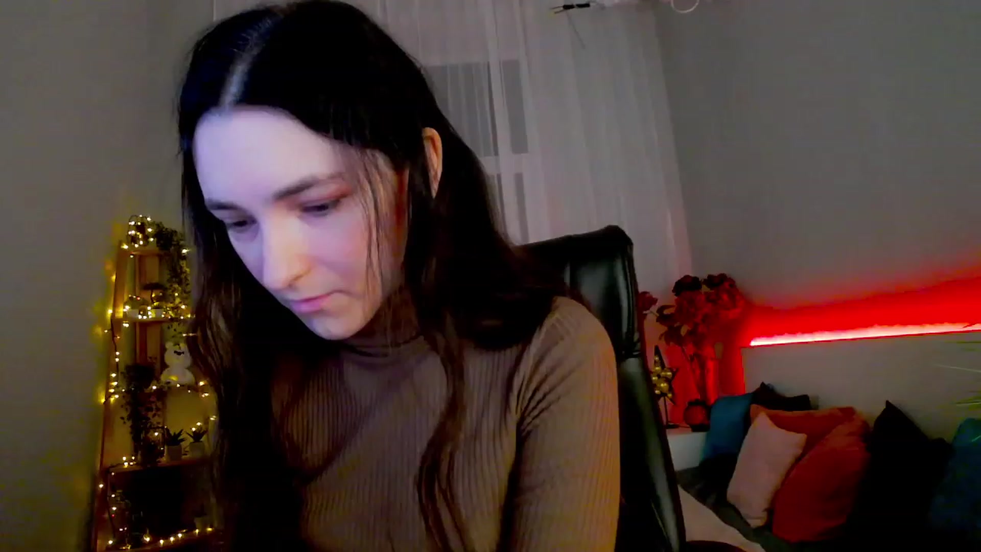 Gallery image thumbnail from KattySteal's myfreecams stream on, 01/31/2023, 11:14 image 11 of 20