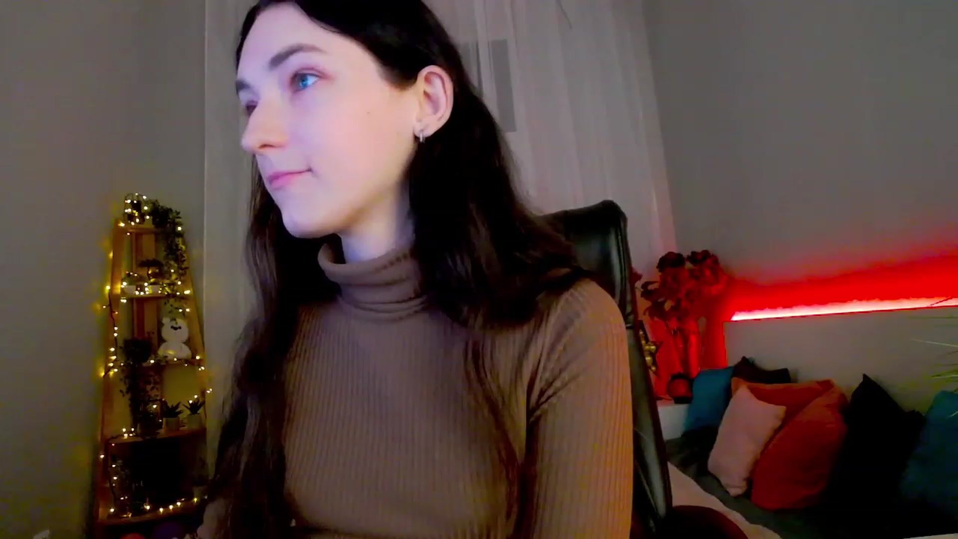 Gallery image thumbnail from KattySteal's myfreecams stream on, 01/31/2023, 12:10 image 7 of 20