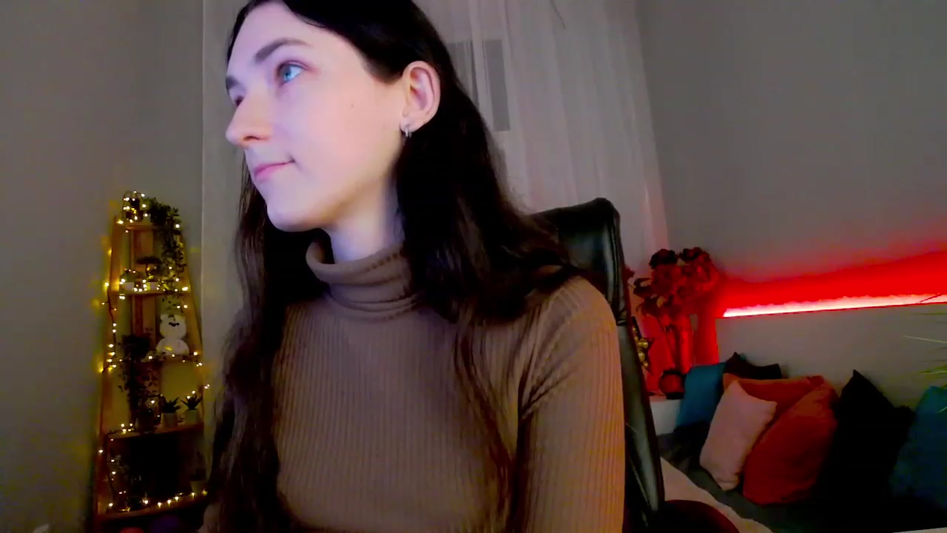 Gallery image thumbnail from KattySteal's myfreecams stream on, 01/31/2023, 12:10 image 8 of 20