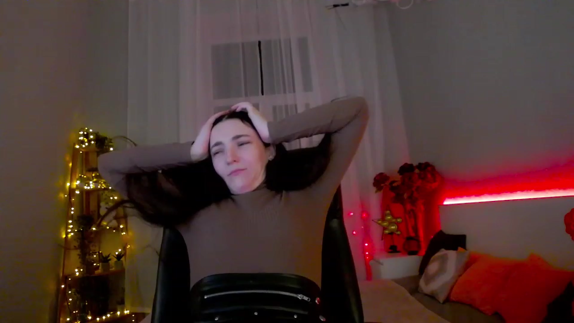 Gallery image thumbnail from KattySteal's myfreecams stream on, 02/01/2023, 09:23 image 13 of 20