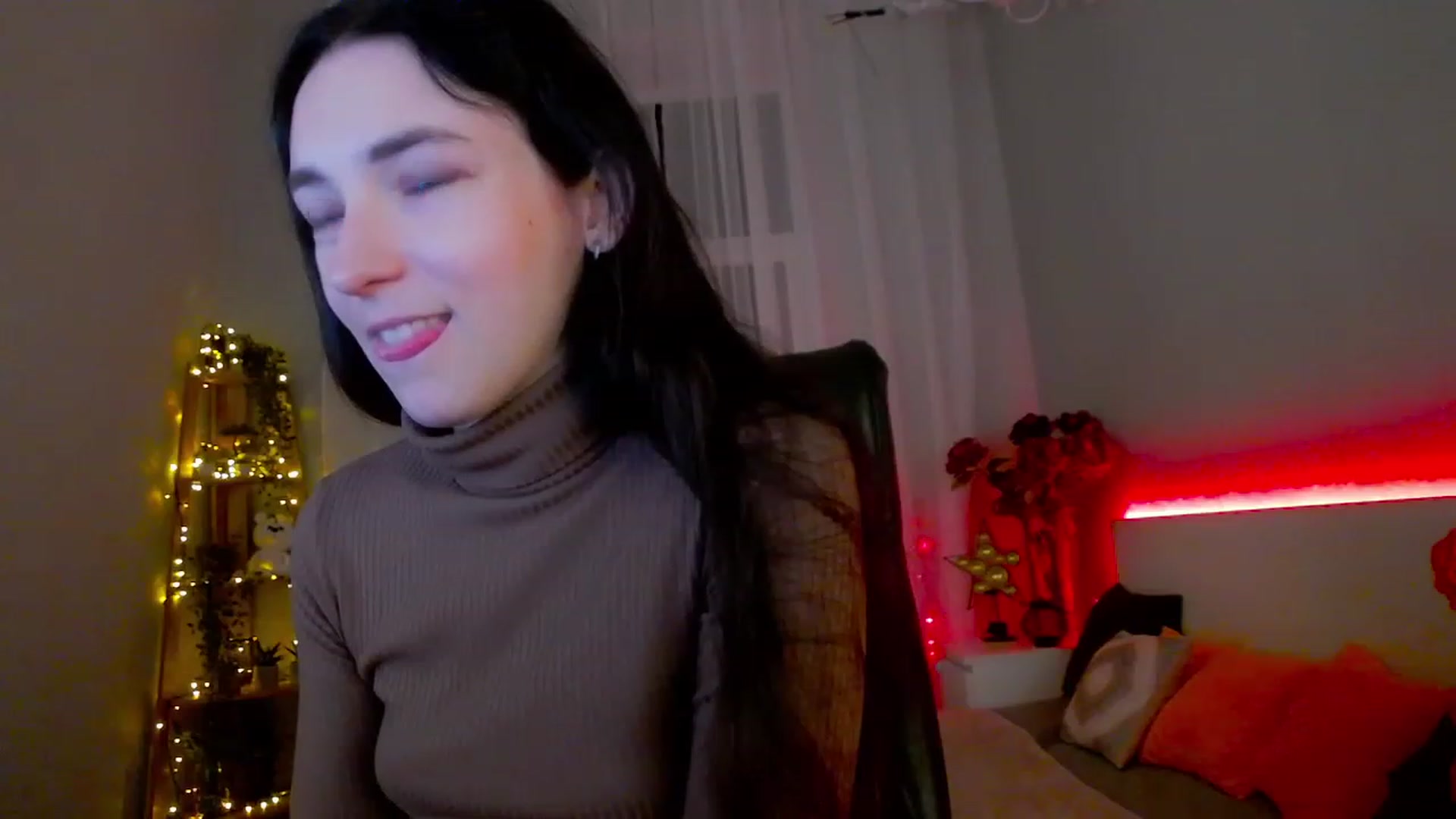 Gallery image thumbnail from KattySteal's myfreecams stream on, 02/01/2023, 09:23 image 18 of 20
