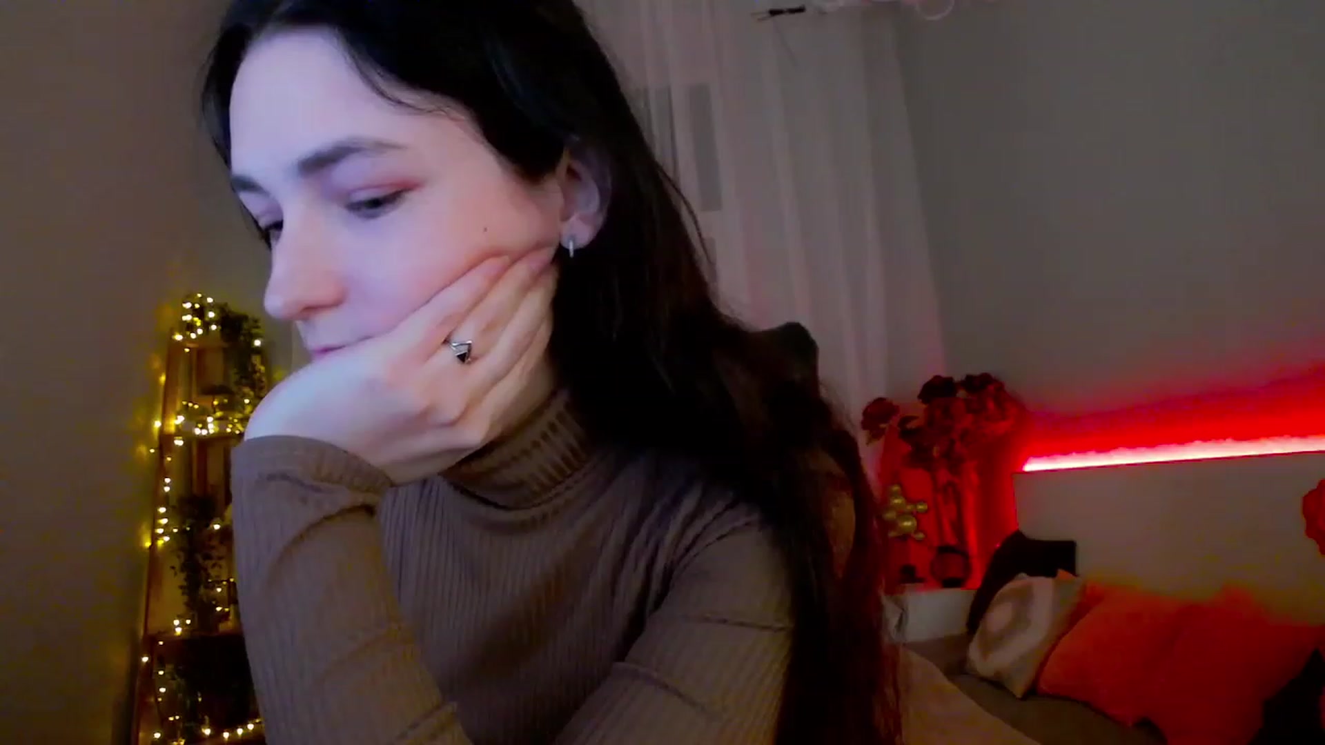Gallery image thumbnail from KattySteal's myfreecams stream on, 02/01/2023, 09:23 image 15 of 20