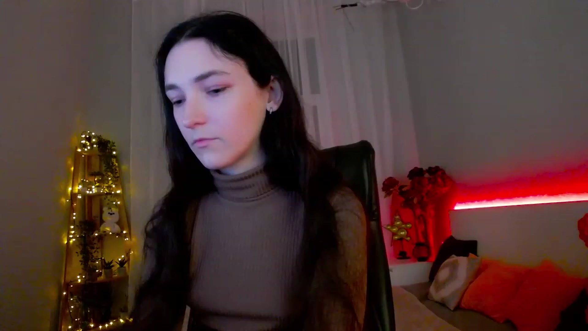Gallery image thumbnail from KattySteal's myfreecams stream on, 02/01/2023, 09:23 image 4 of 20