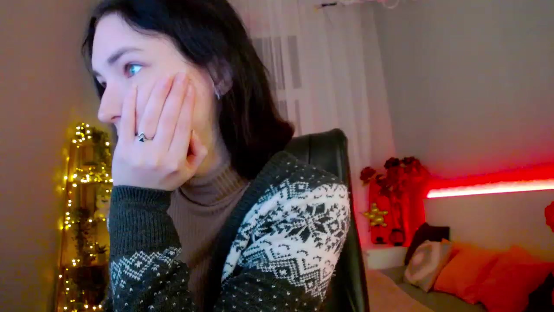 Gallery image thumbnail from KattySteal's myfreecams stream on, 02/01/2023, 09:23 image 20 of 20