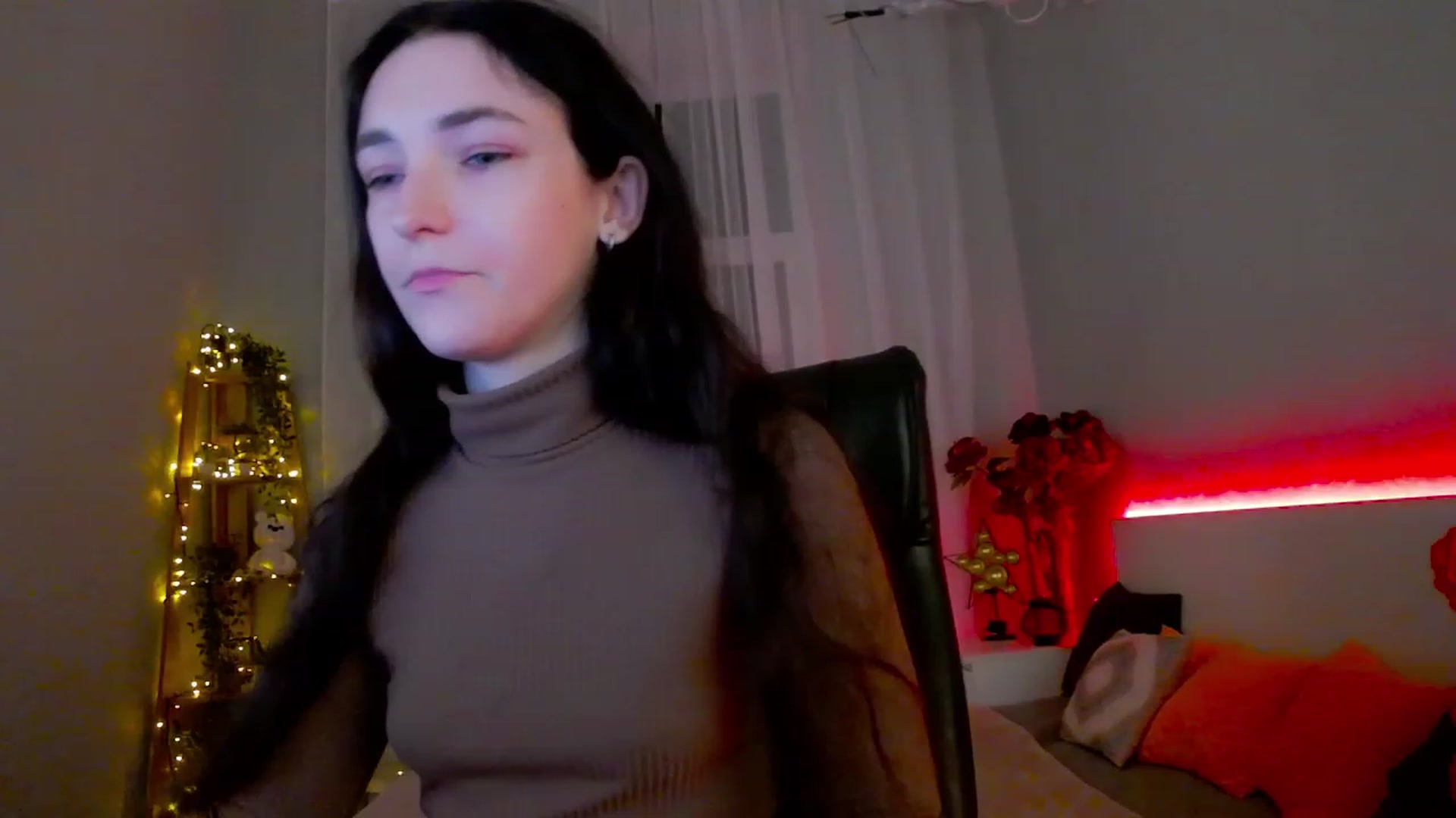 Gallery image thumbnail from KattySteal's myfreecams stream on, 02/01/2023, 09:23 image 5 of 20