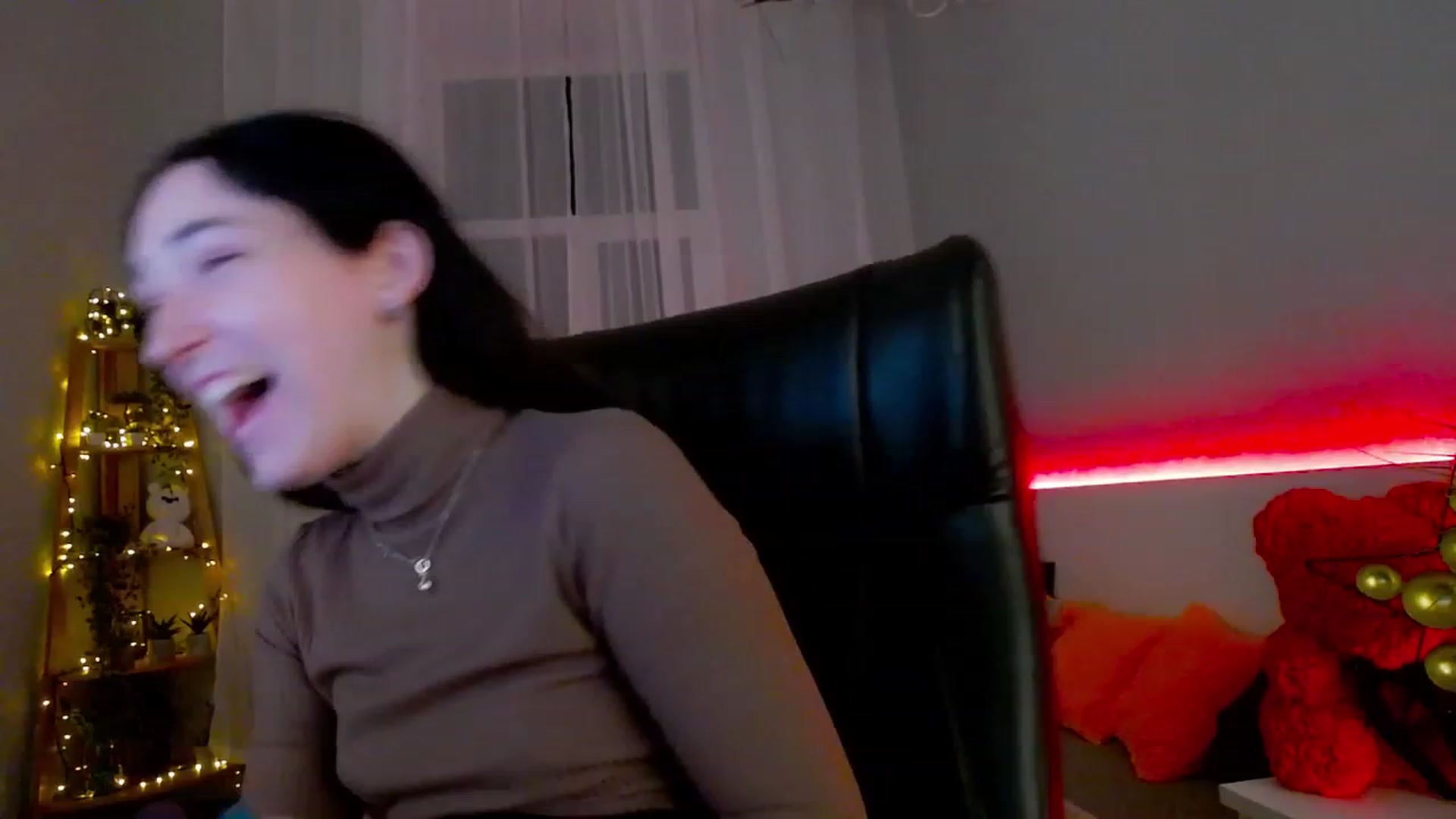 Gallery image thumbnail from KattySteal's myfreecams stream on, 02/01/2023, 12:05 image 9 of 20