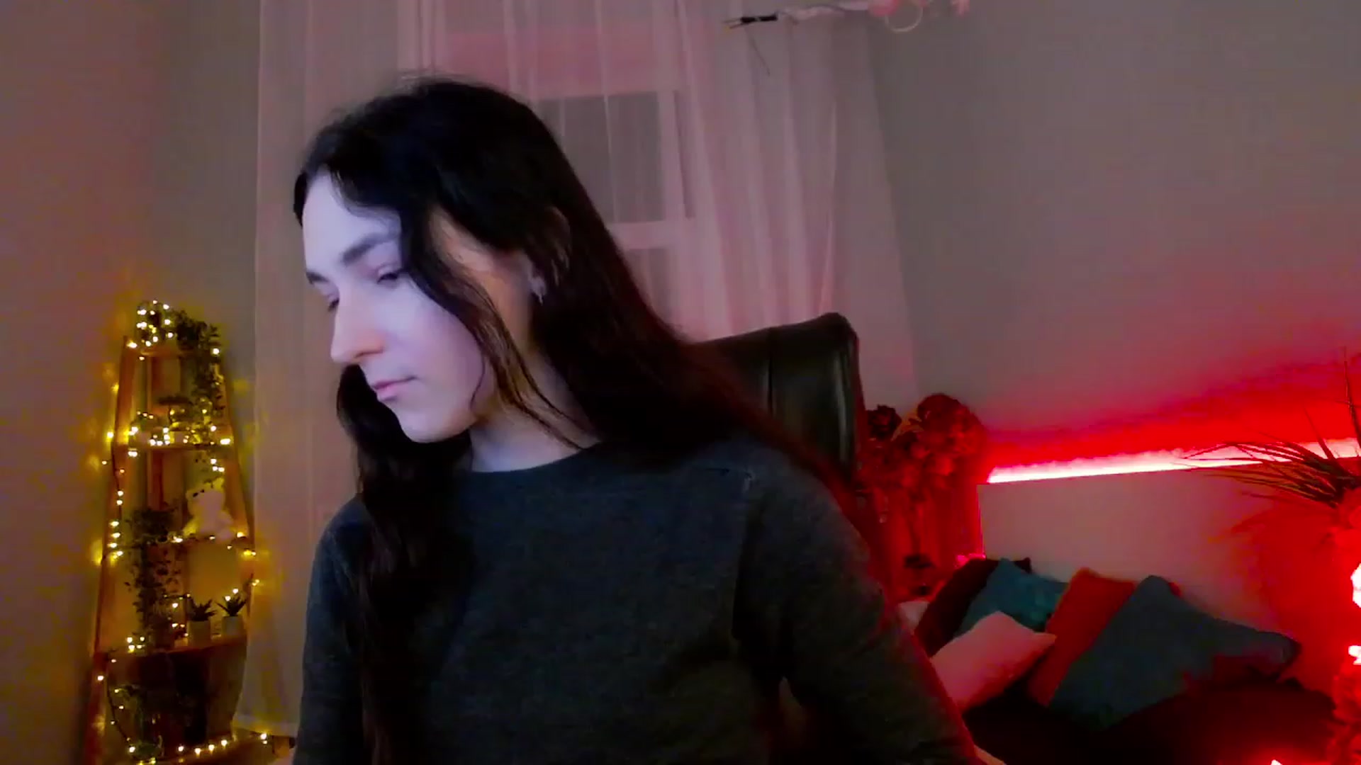 Gallery image thumbnail from KattySteal's myfreecams stream on, 02/04/2023, 11:14 image 13 of 20