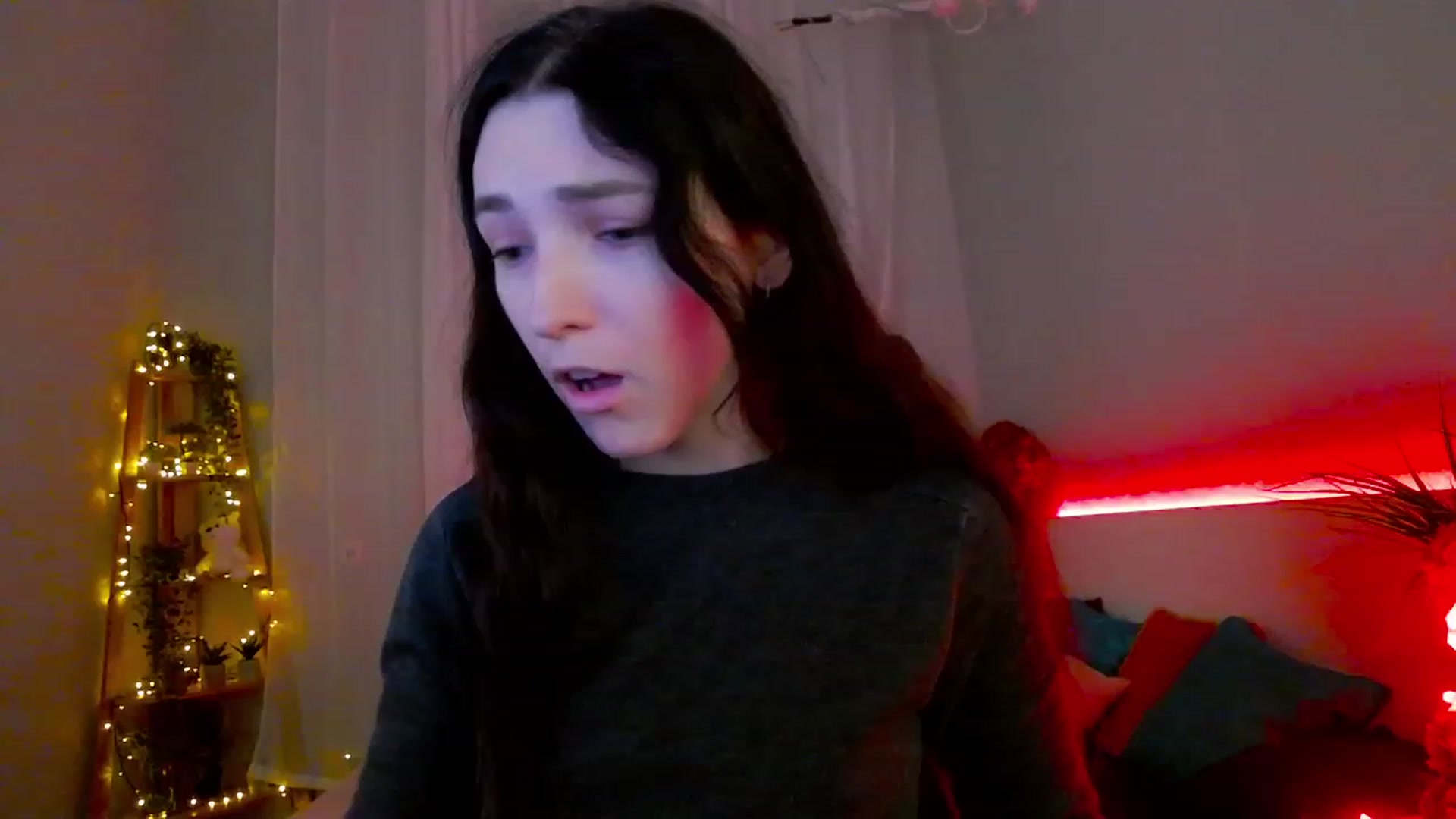 Gallery image thumbnail from KattySteal's myfreecams stream on, 02/04/2023, 11:14 image 15 of 20