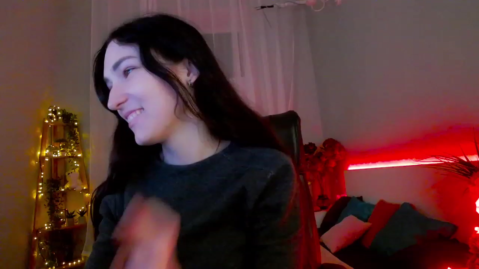 Gallery image thumbnail from KattySteal's myfreecams stream on, 02/04/2023, 11:14 image 5 of 20