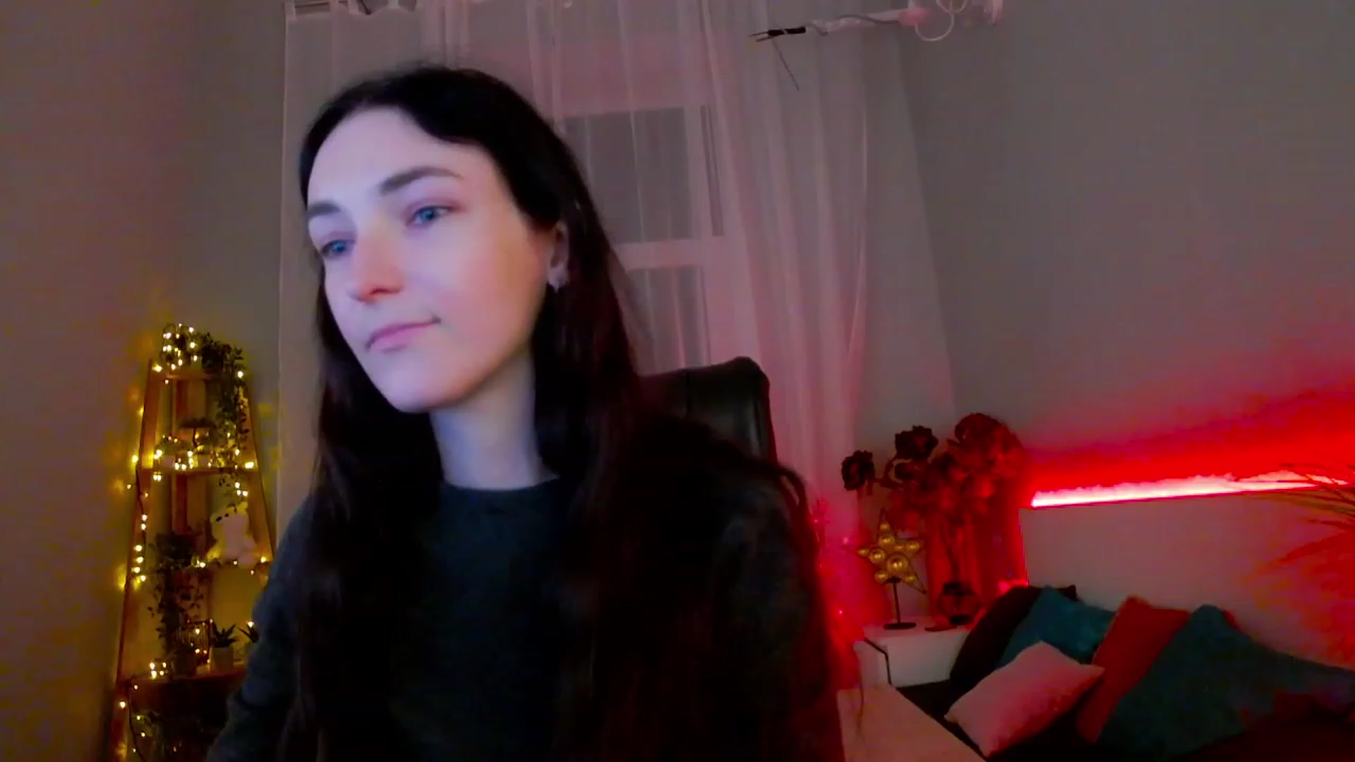 Gallery image thumbnail from KattySteal's myfreecams stream on, 02/04/2023, 12:30 image 9 of 20