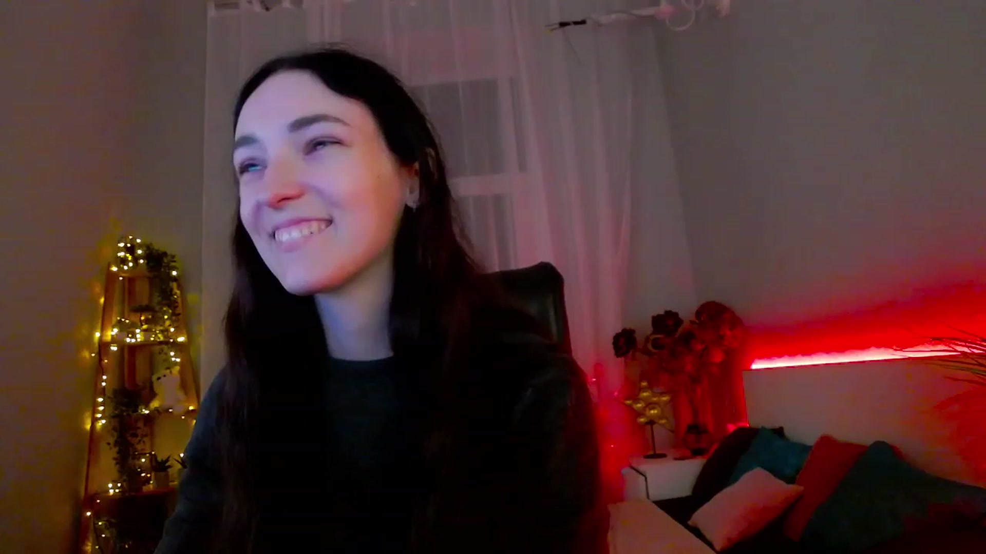 Gallery image thumbnail from KattySteal's myfreecams stream on, 02/04/2023, 12:30 image 17 of 20