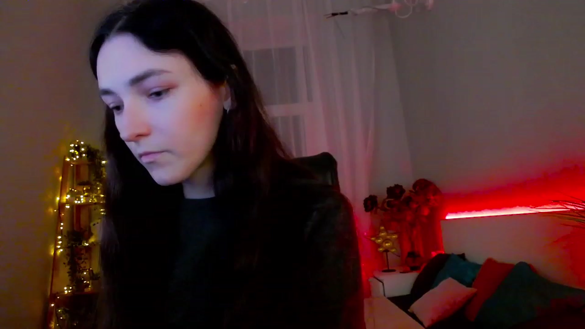 Gallery image thumbnail from KattySteal's myfreecams stream on, 02/04/2023, 12:30 image 18 of 20