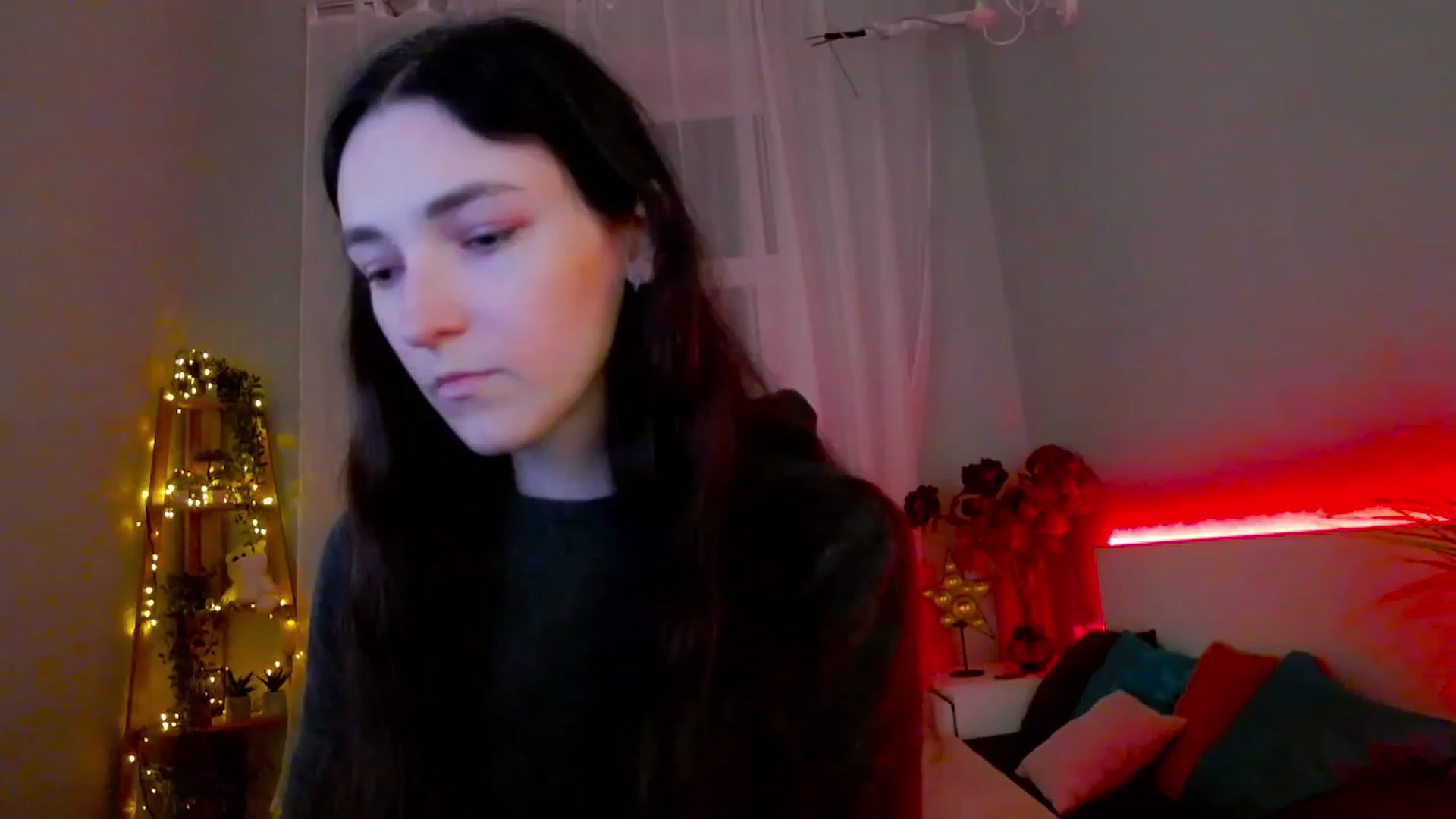 Gallery image thumbnail from KattySteal's myfreecams stream on, 02/04/2023, 12:30 image 12 of 20