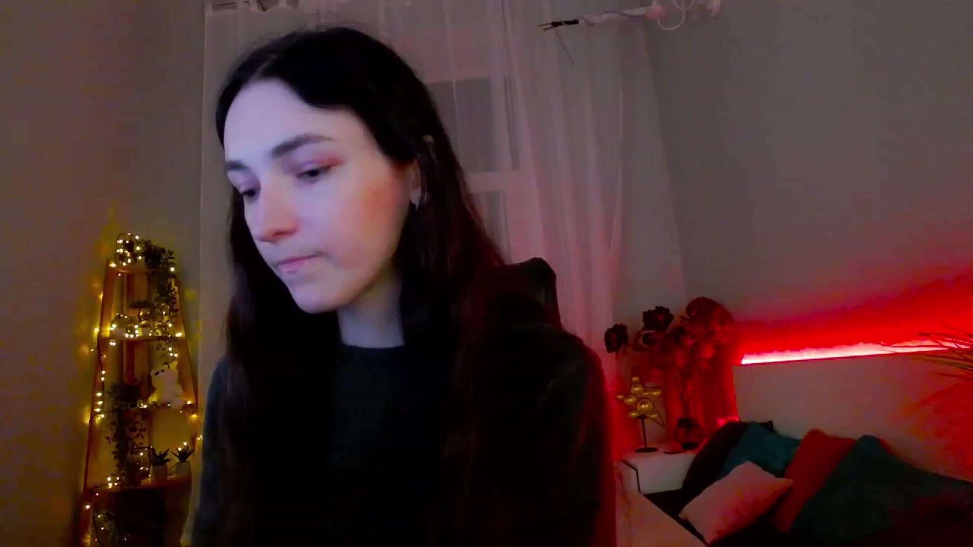 Gallery image thumbnail from KattySteal's myfreecams stream on, 02/04/2023, 12:30 image 14 of 20