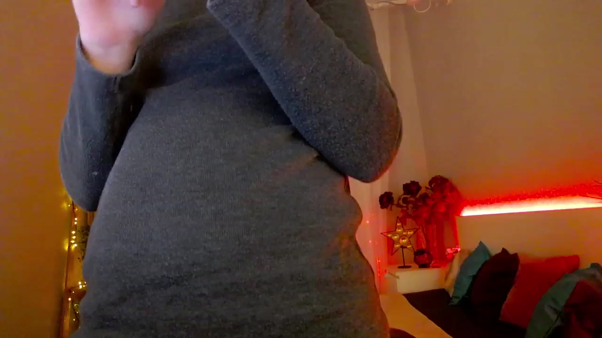 Gallery image thumbnail from KattySteal's myfreecams stream on, 02/06/2023, 08:59 image 16 of 20