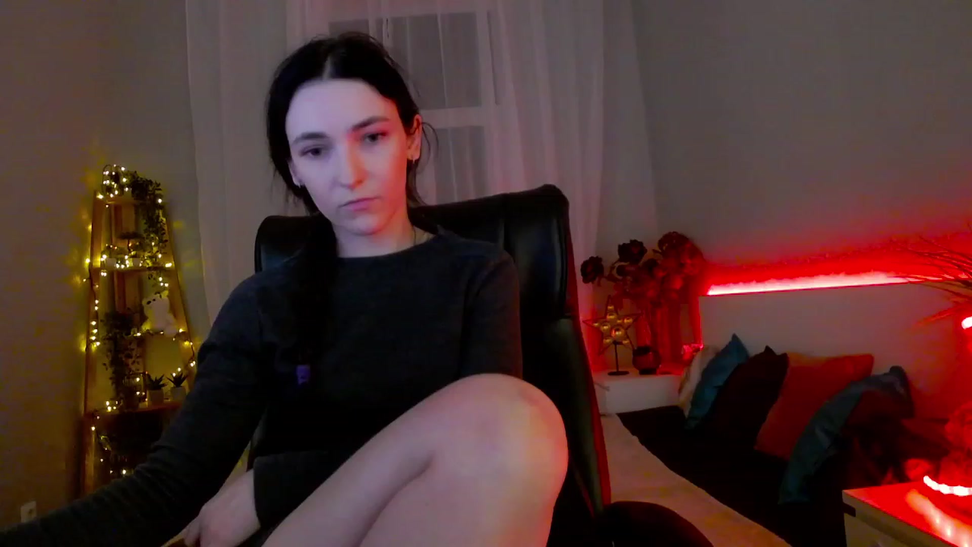 Gallery image thumbnail from KattySteal's myfreecams stream on, 02/06/2023, 11:20 image 16 of 20