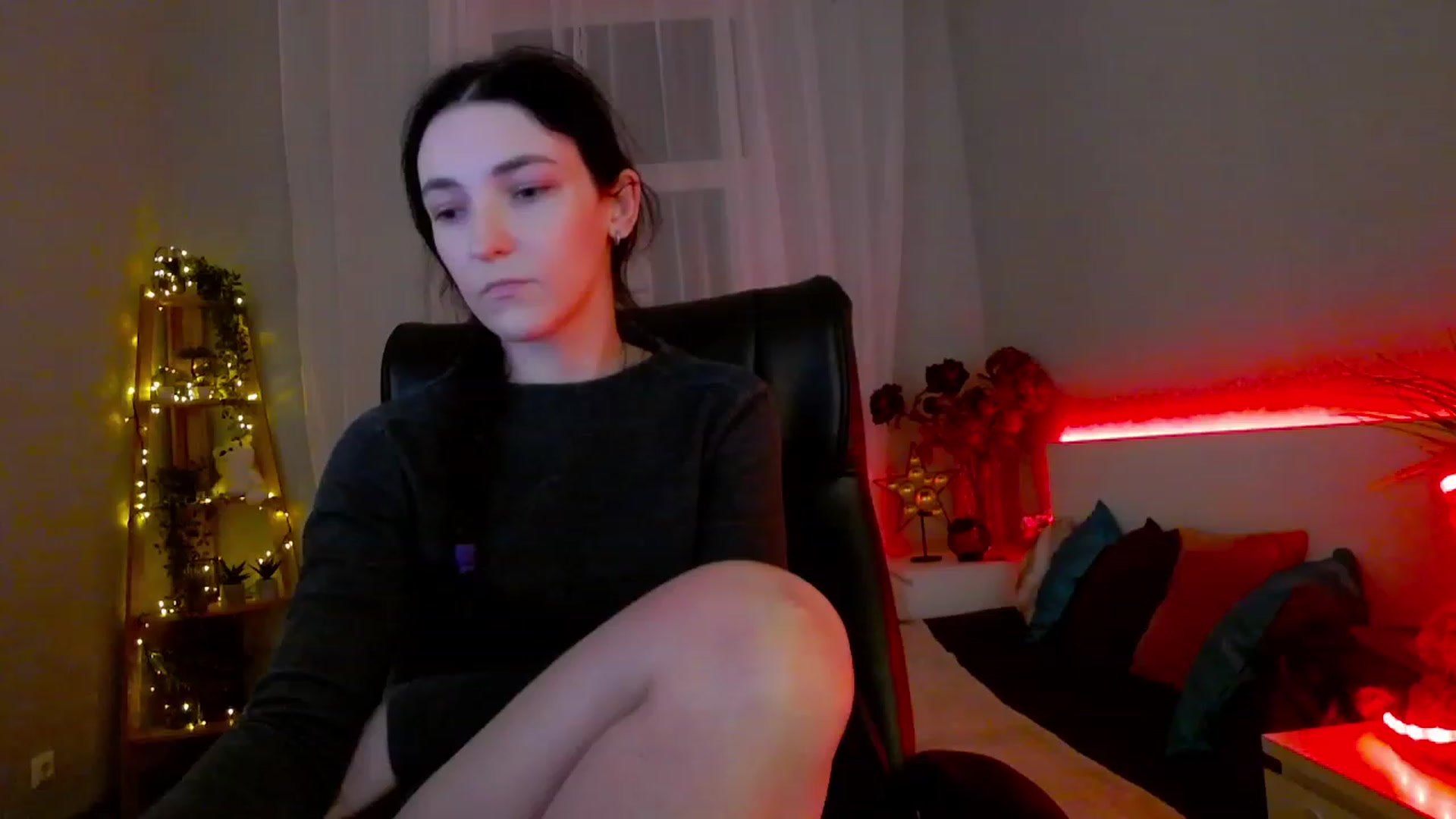 Gallery image thumbnail from KattySteal's myfreecams stream on, 02/06/2023, 11:20 image 18 of 20
