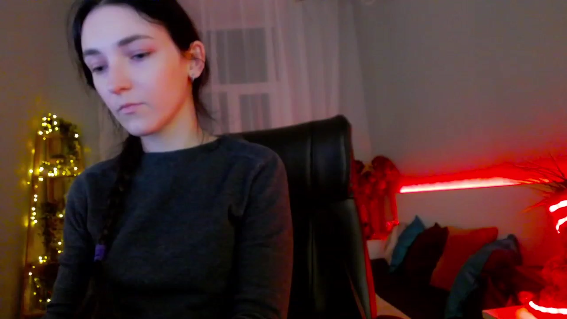 Gallery image thumbnail from KattySteal's myfreecams stream on, 02/06/2023, 12:33 image 20 of 20