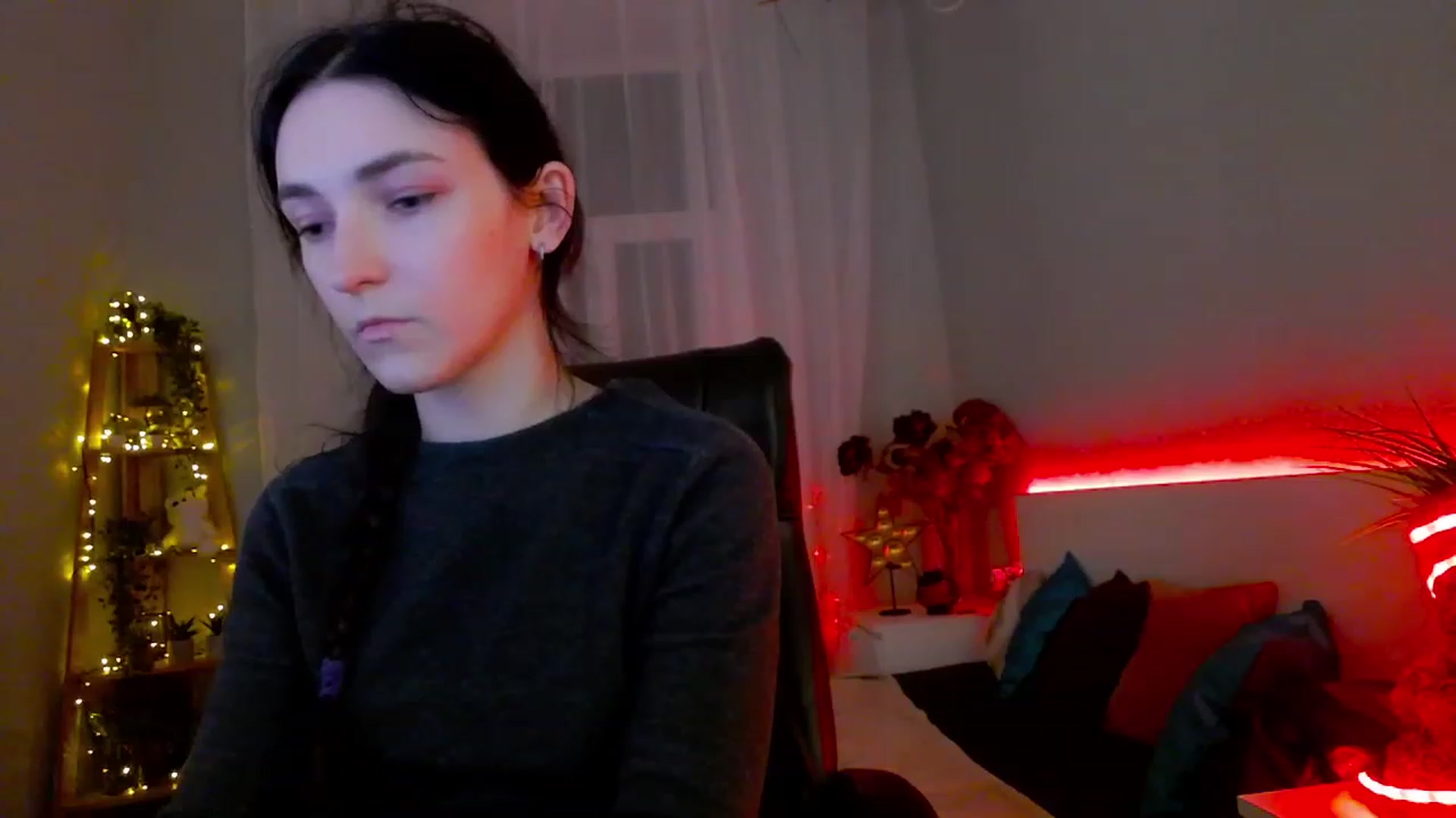 Gallery image thumbnail from KattySteal's myfreecams stream on, 02/06/2023, 12:33 image 11 of 20