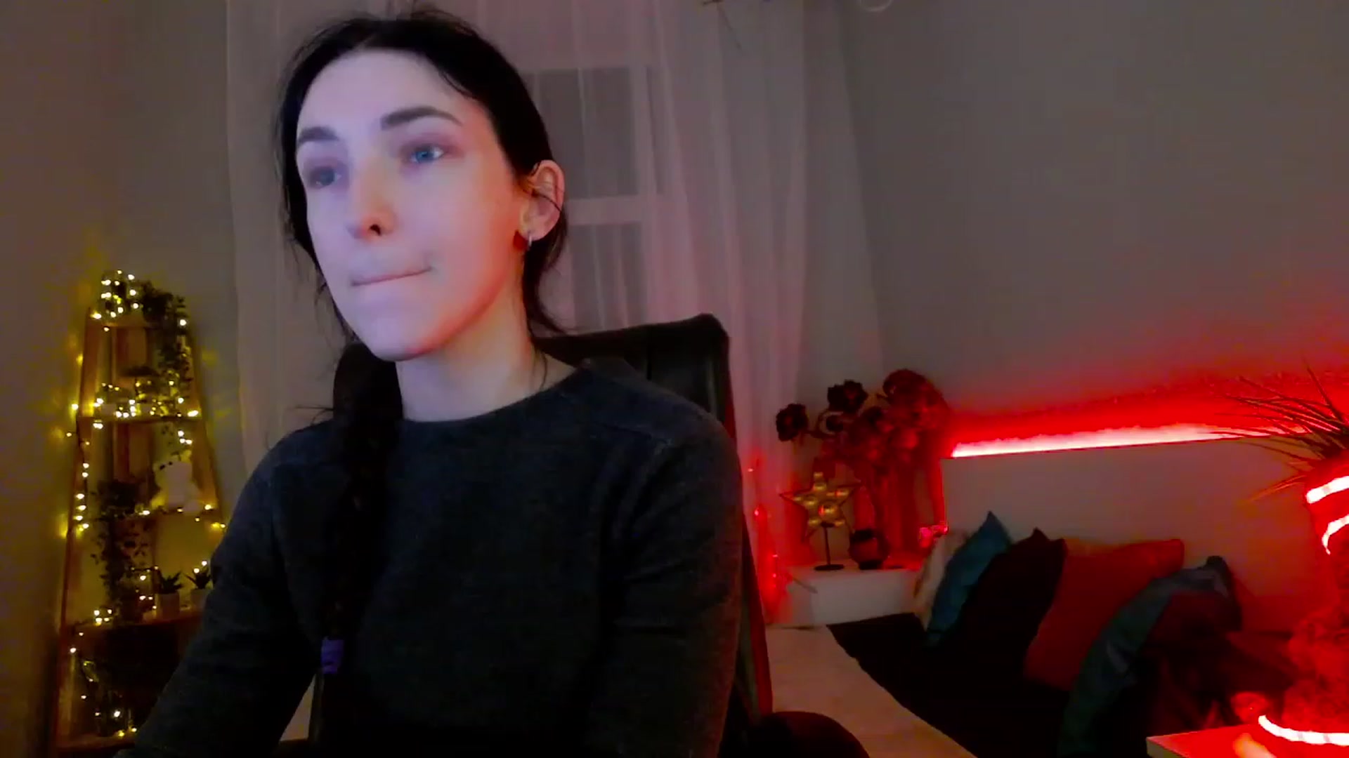 Gallery image thumbnail from KattySteal's myfreecams stream on, 02/06/2023, 12:33 image 9 of 20
