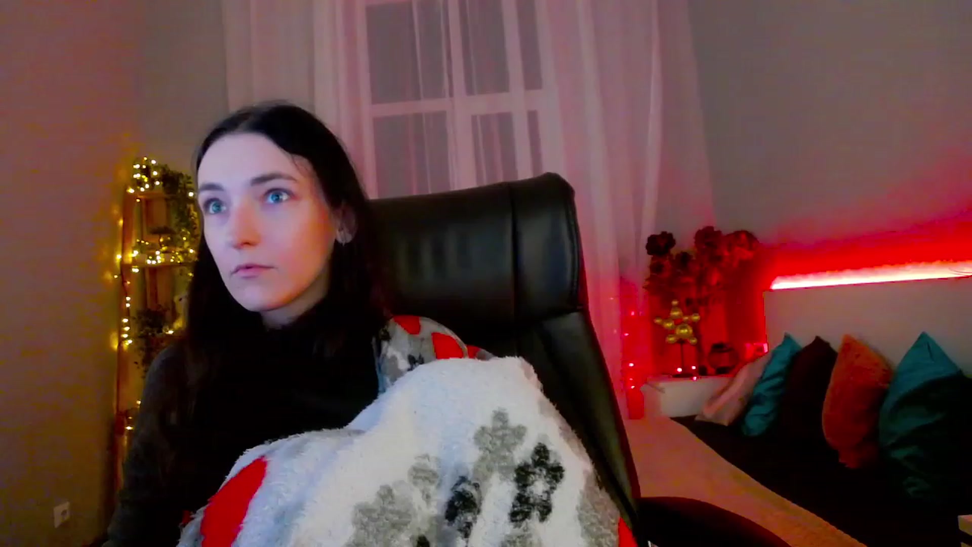 Gallery image thumbnail from KattySteal's myfreecams stream on, 02/11/2023, 11:26 image 19 of 20