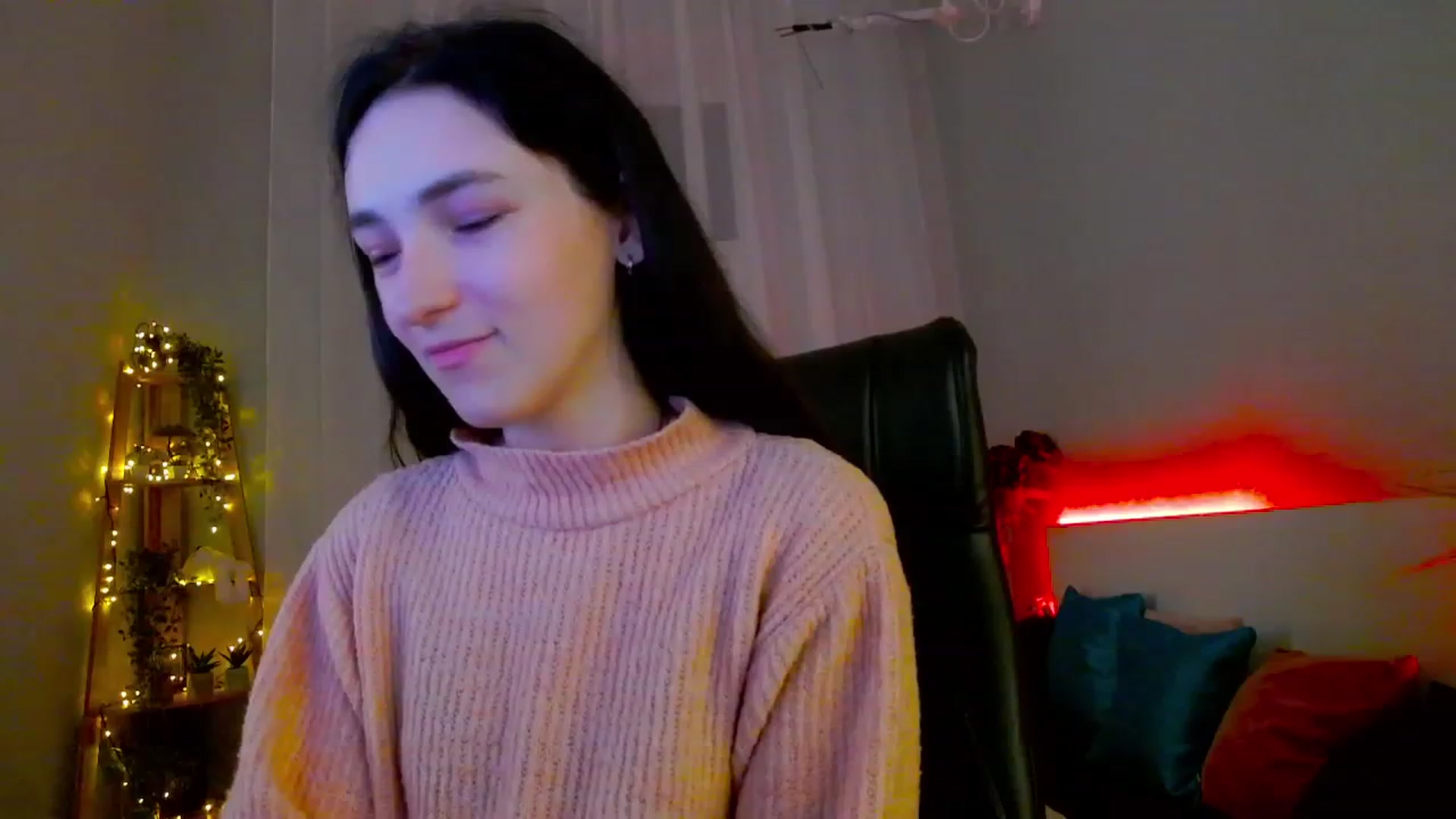 Gallery image thumbnail from KattySteal's myfreecams stream on, 02/15/2023, 12:27 image 6 of 20