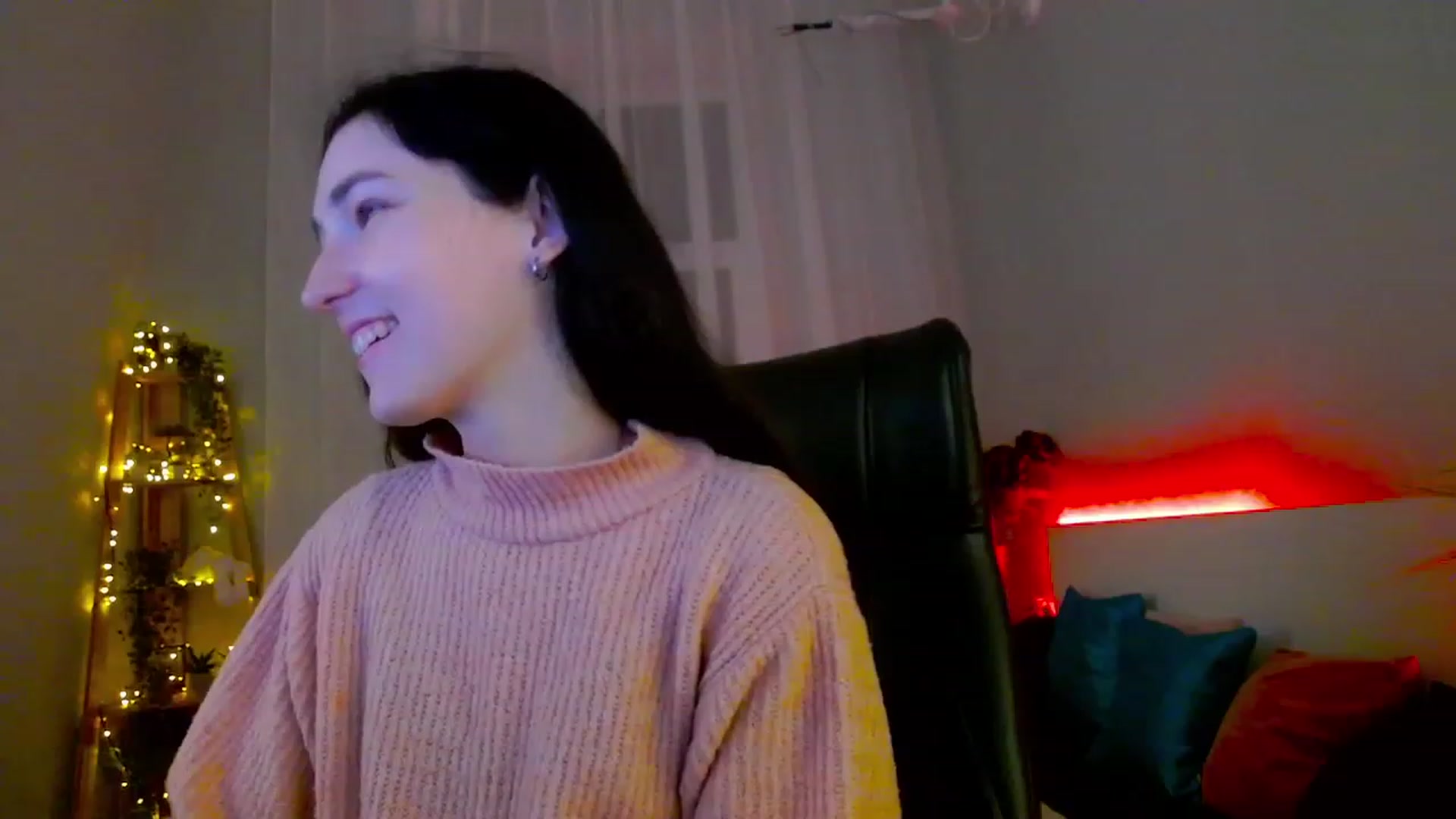 Gallery image thumbnail from KattySteal's myfreecams stream on, 02/15/2023, 12:27 image 11 of 20