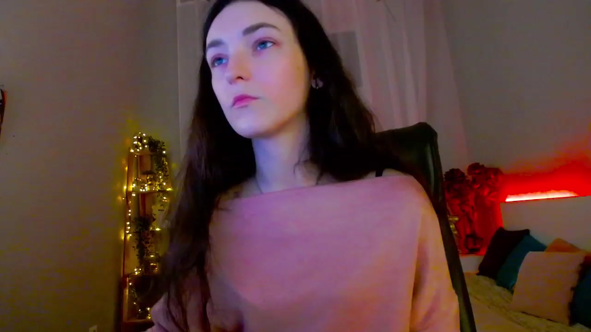 Gallery image thumbnail from KattySteal's myfreecams stream on, 02/18/2023, 13:00 image 7 of 20