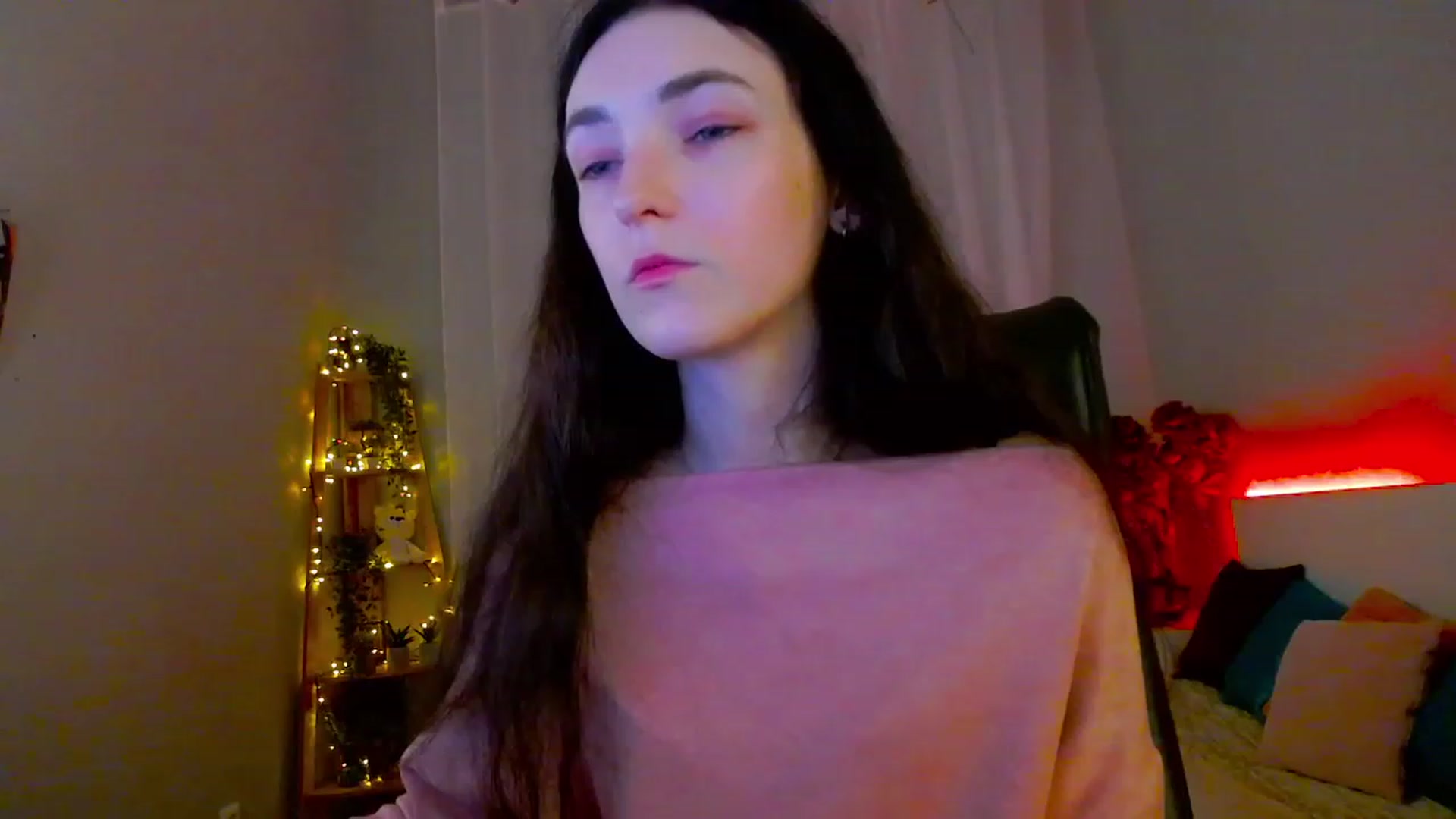 Gallery image thumbnail from KattySteal's myfreecams stream on, 02/18/2023, 13:00 image 8 of 20