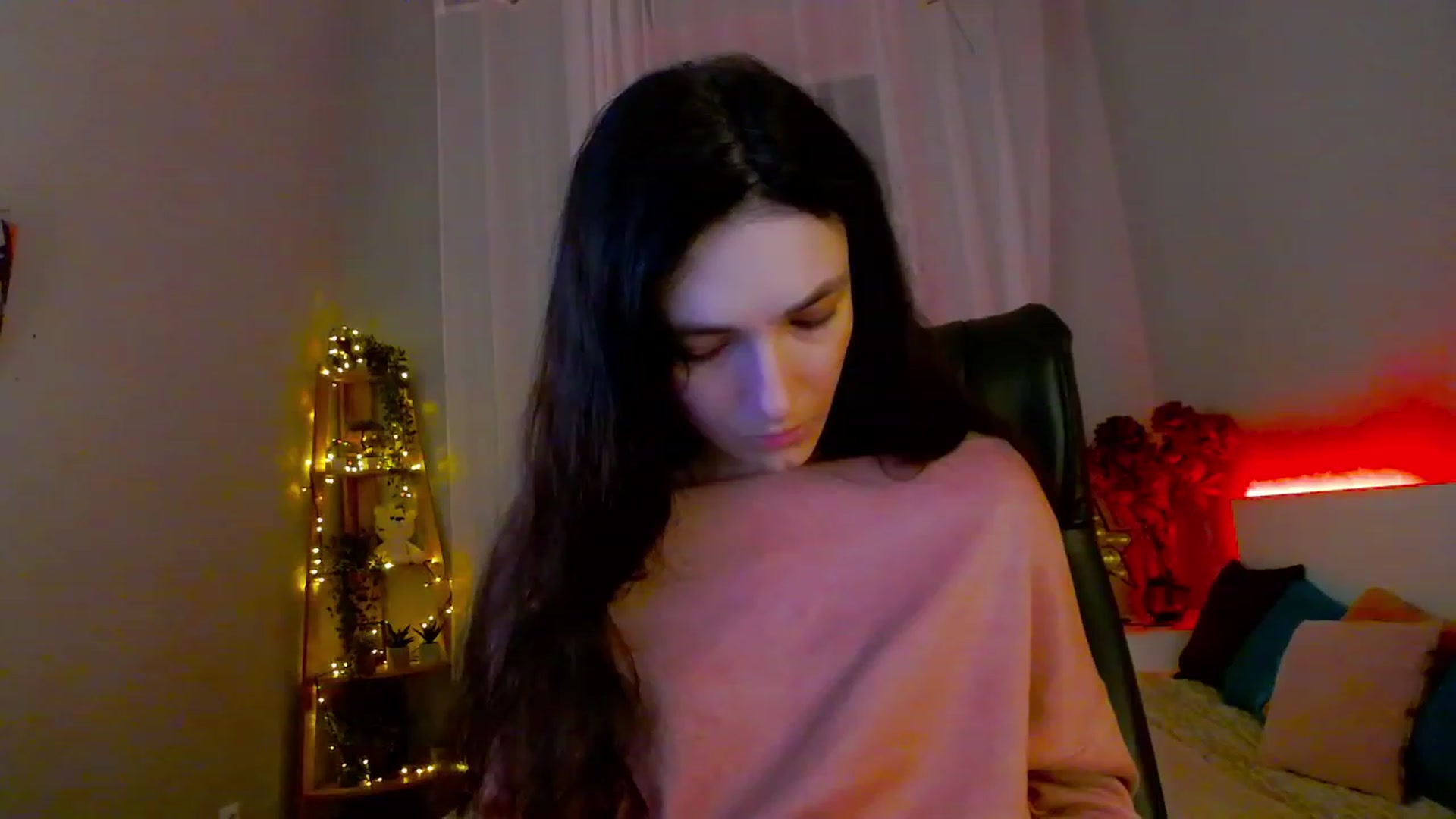 Gallery image thumbnail from KattySteal's myfreecams stream on, 02/18/2023, 13:00 image 4 of 20