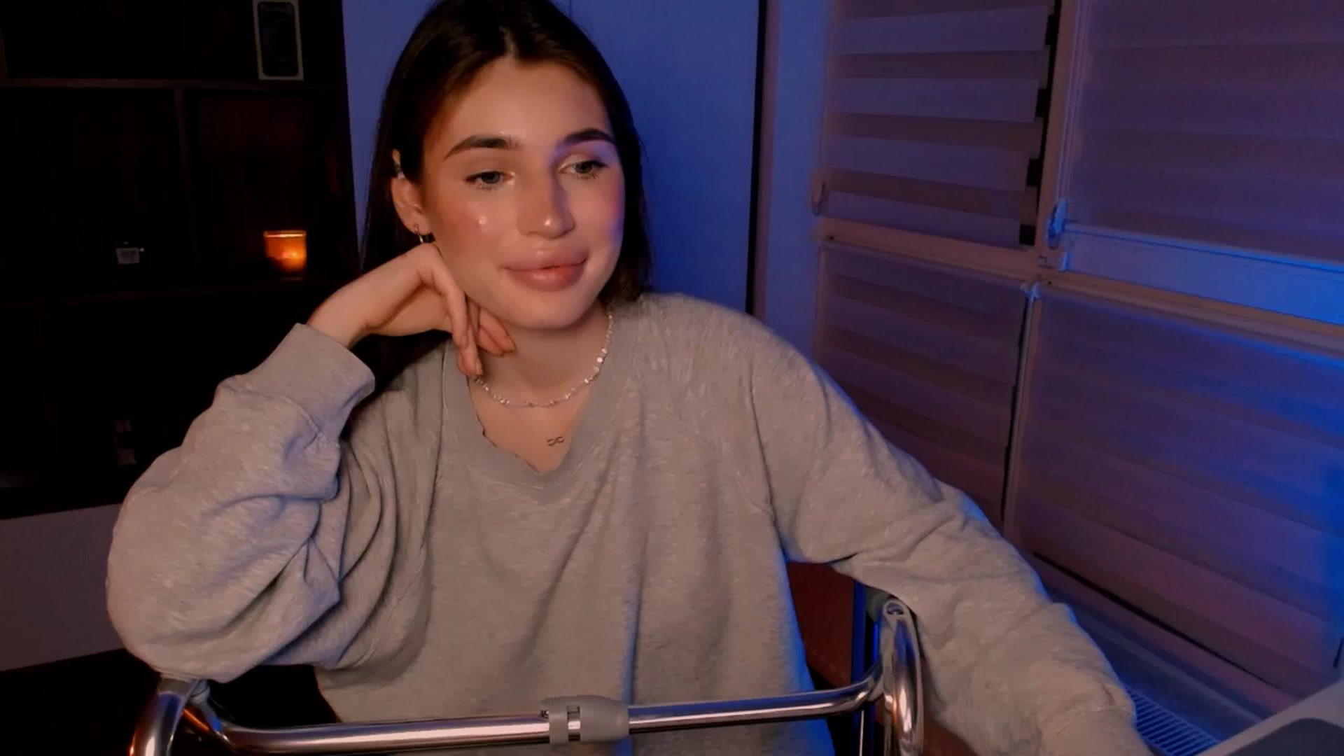 Gallery image thumbnail from Katty_Ree's myfreecams stream on, 11/28/2025, 24:39 image 20 of 20
