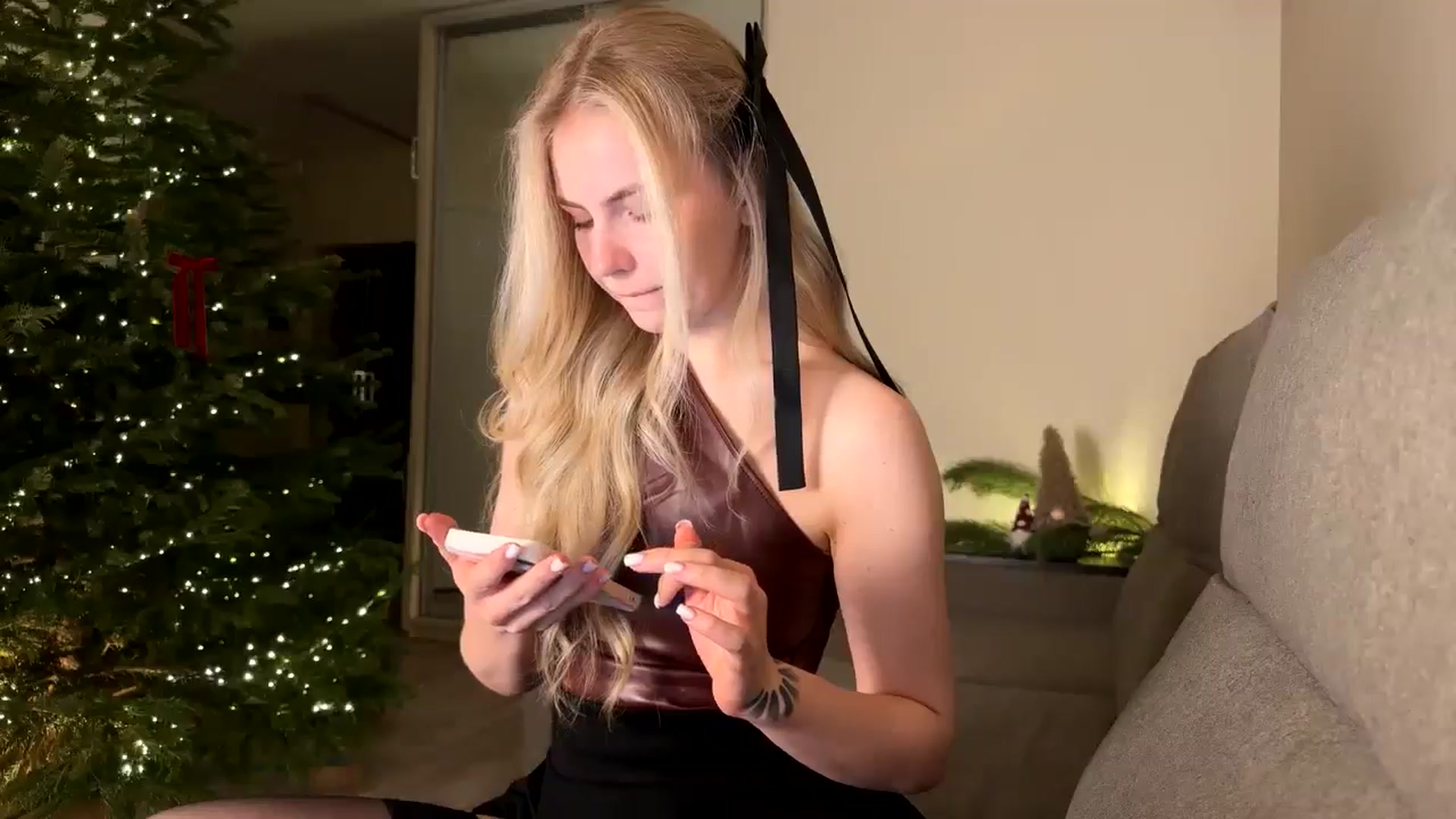 Gallery image thumbnail from Katumy's myfreecams stream on, 12/23/2024, 17:21 image 5 of 20