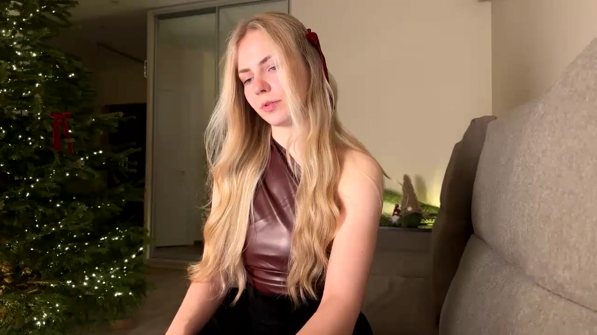 Gallery image thumbnail from Katumy's myfreecams stream on, 12/24/2024, 22:22 image 15 of 20