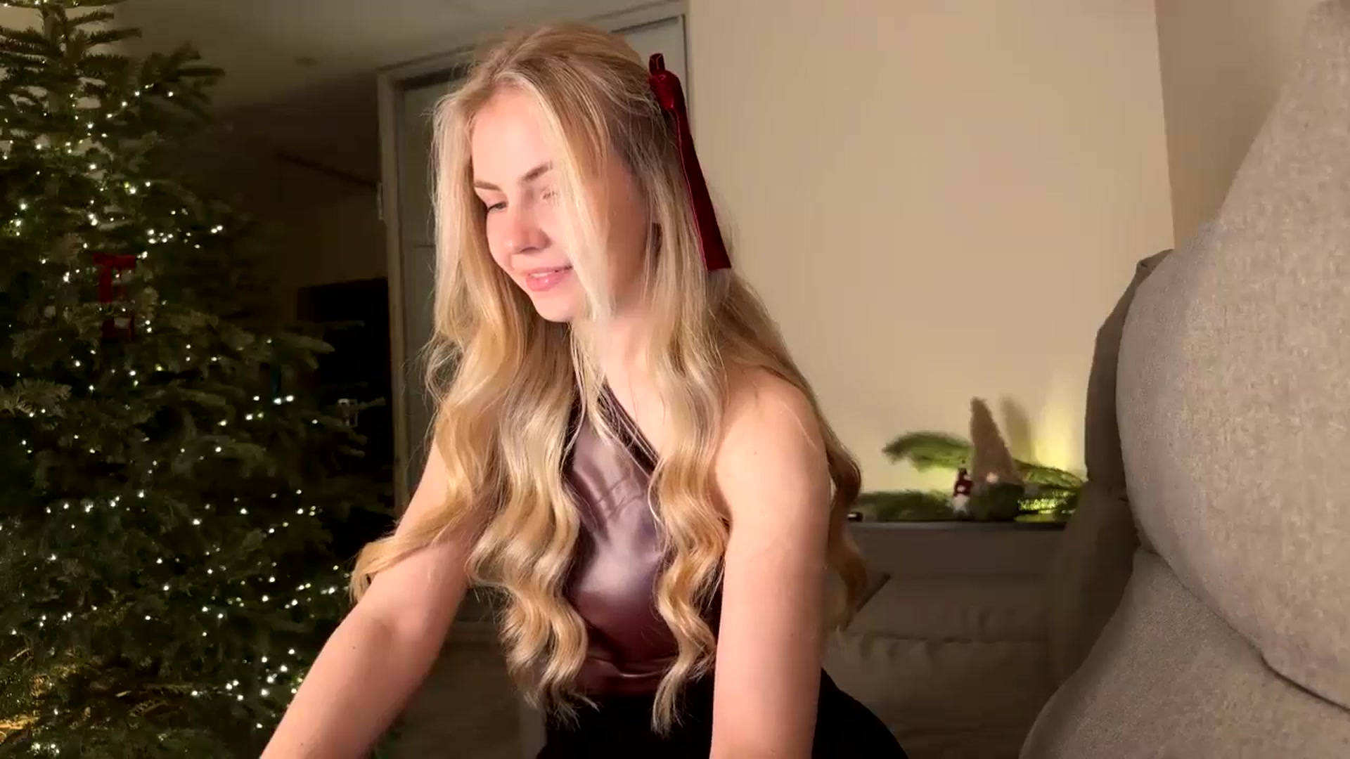 Gallery image thumbnail from Katumy's myfreecams stream on, 12/28/2024, 18:48 image 11 of 20